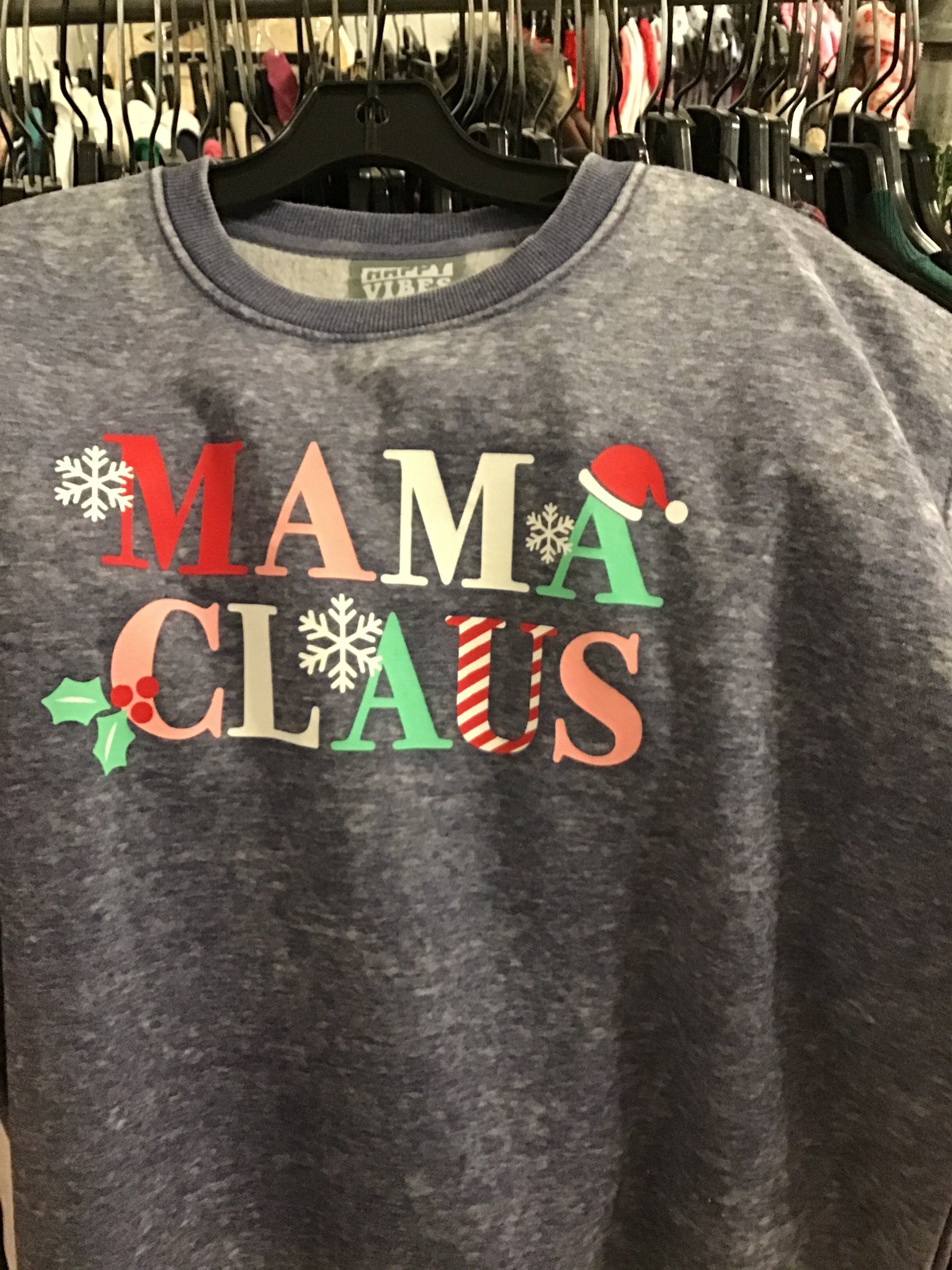 Mama Claus Pullover