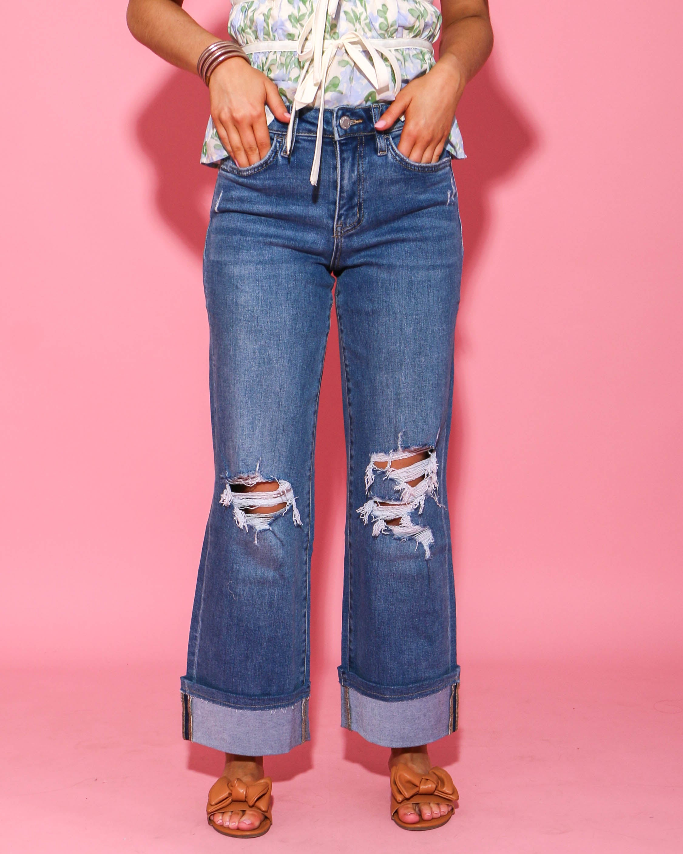 Hey There High Rise Cuffed Jeans in Medium