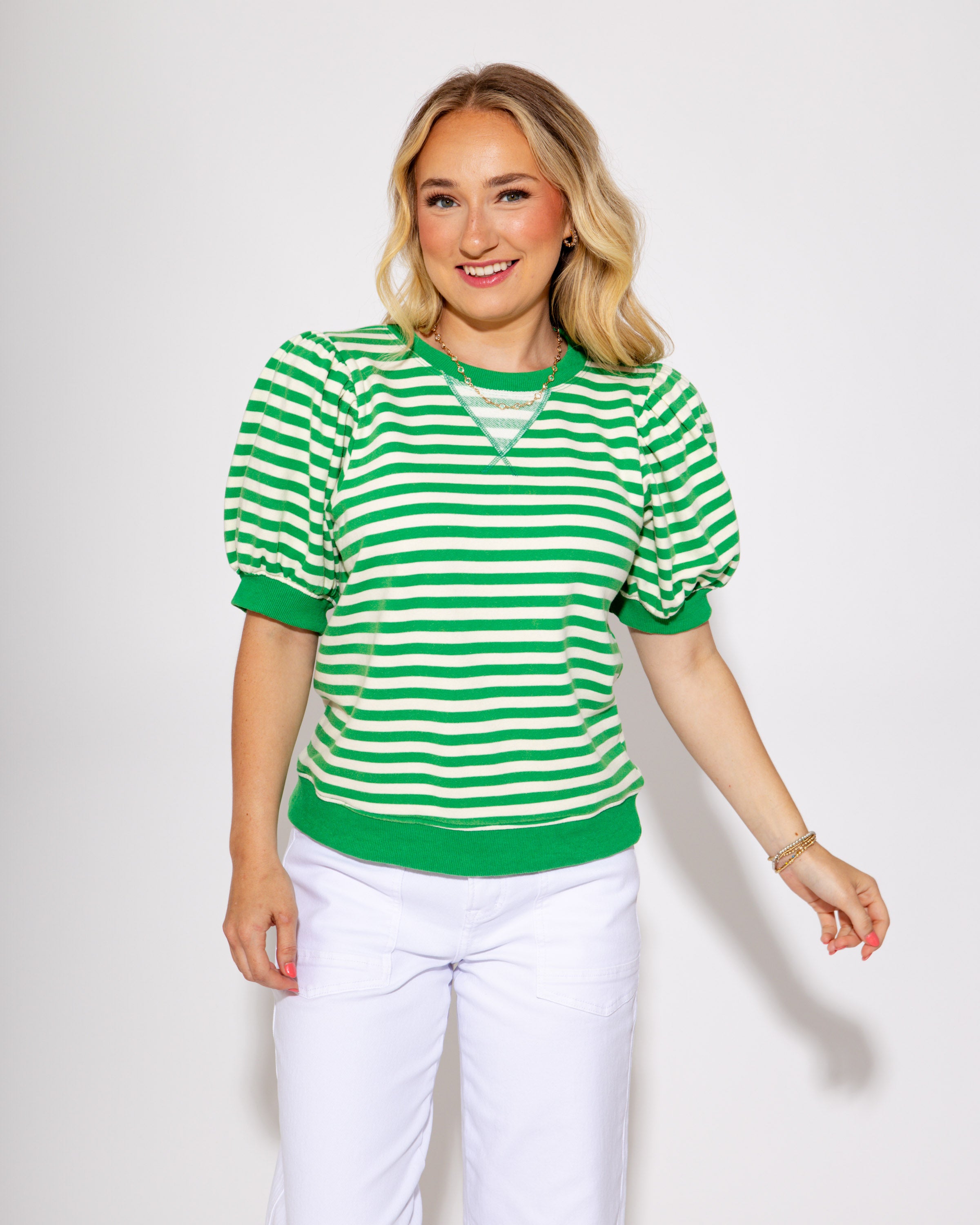 The Sideline Spirit Popover in Kelly Green