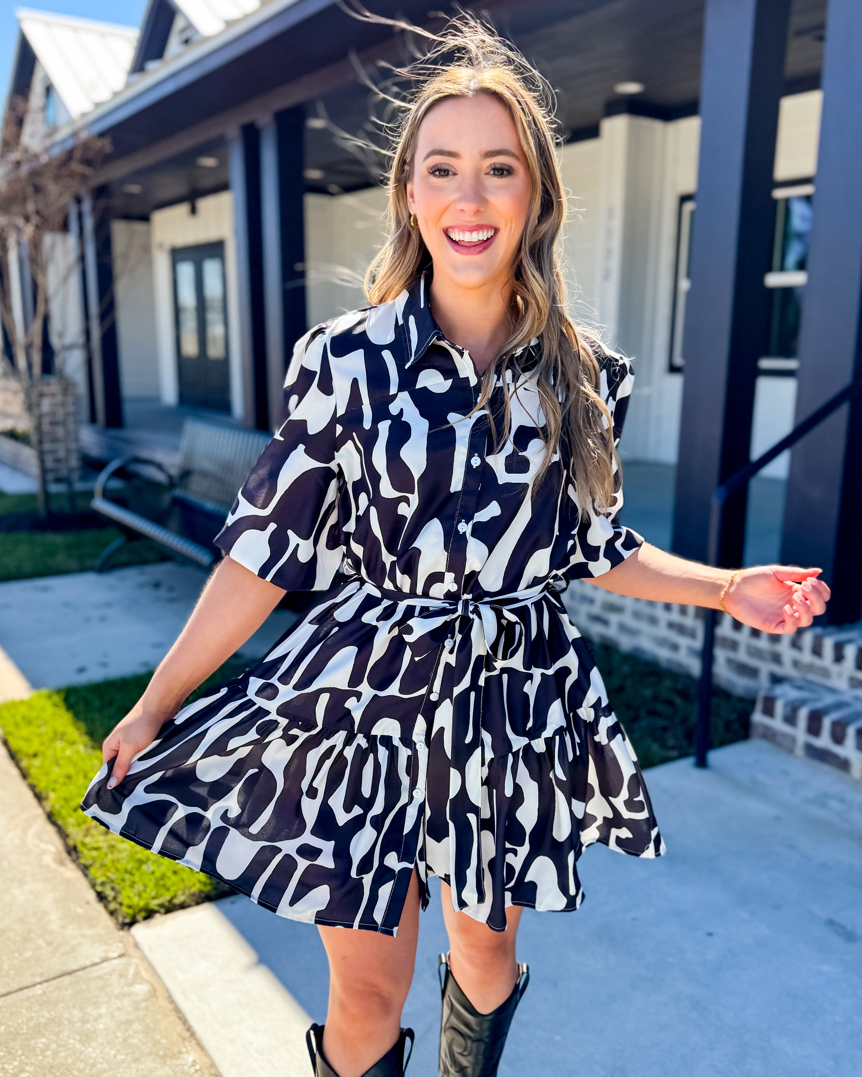Abstract Print Collared Dress in Black Mix