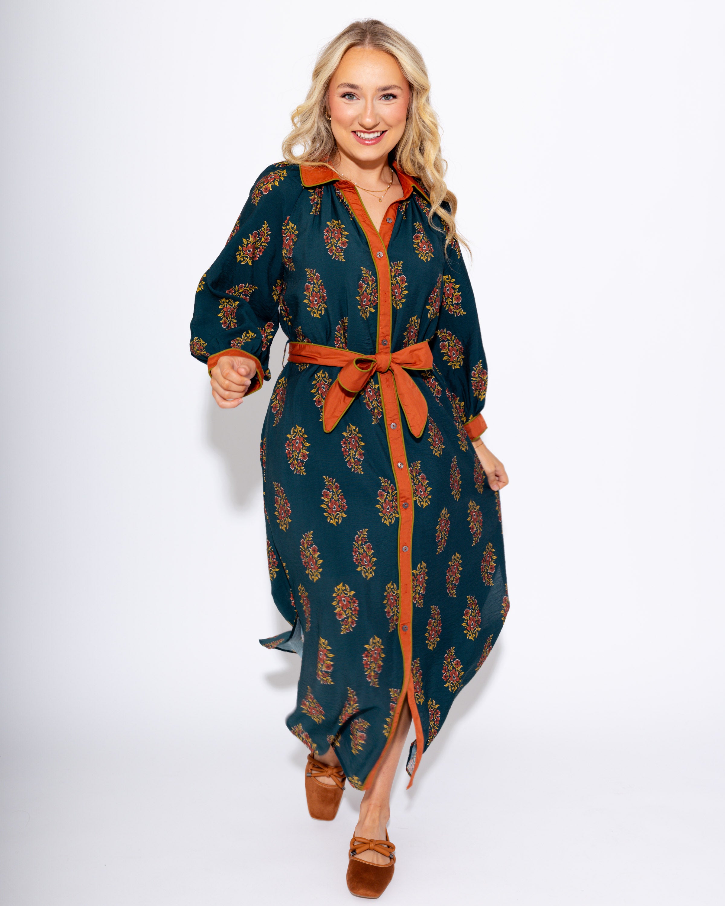 Garden Charm Contrast Trim Midi Dress