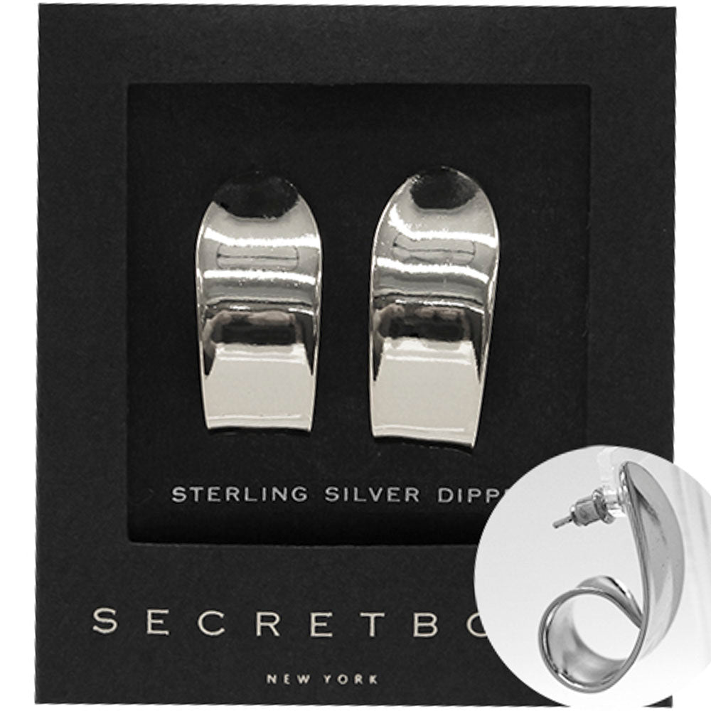 Hoop with Curl Detail Earring
