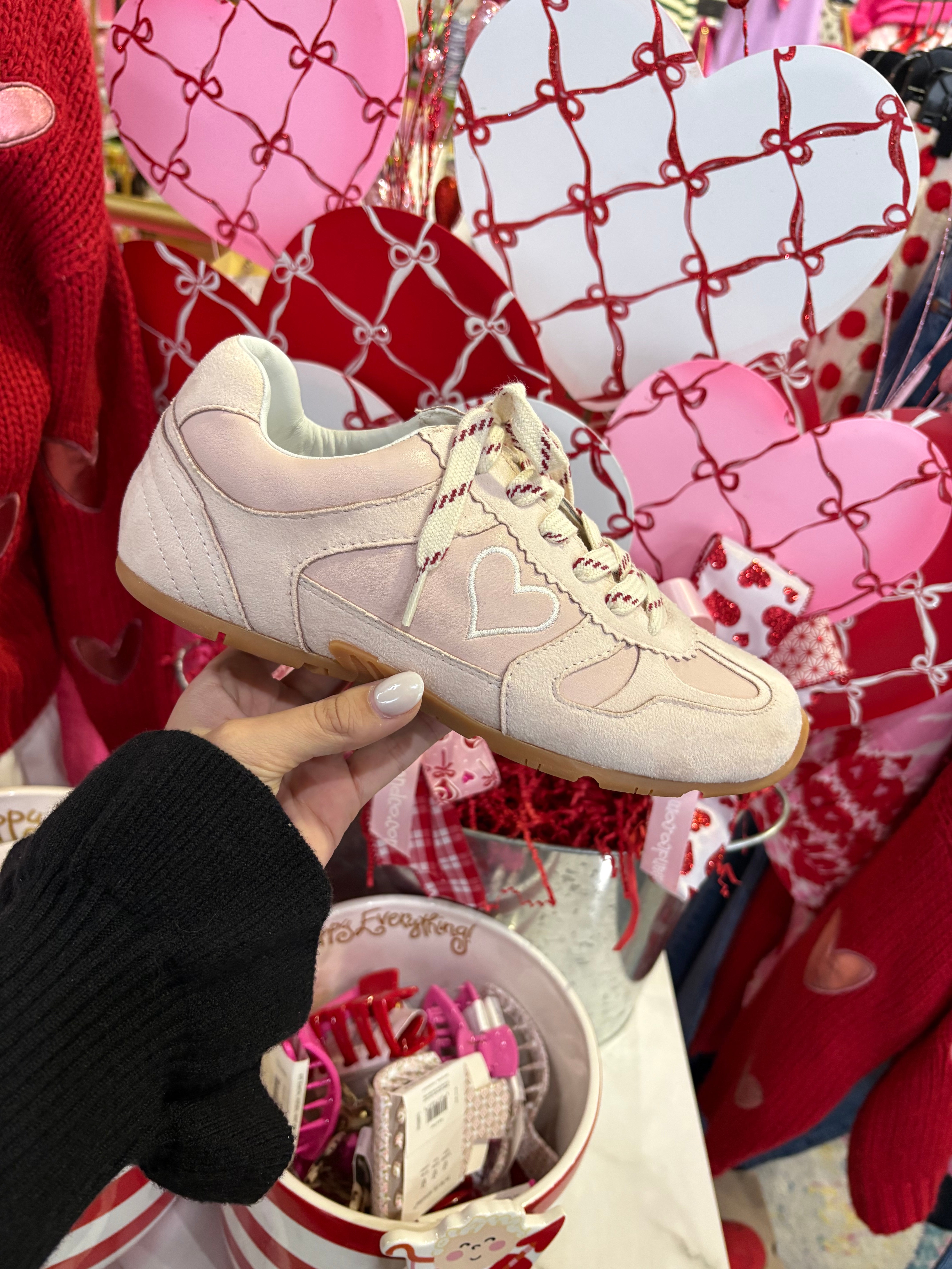 Emelia Sneaker in Pink