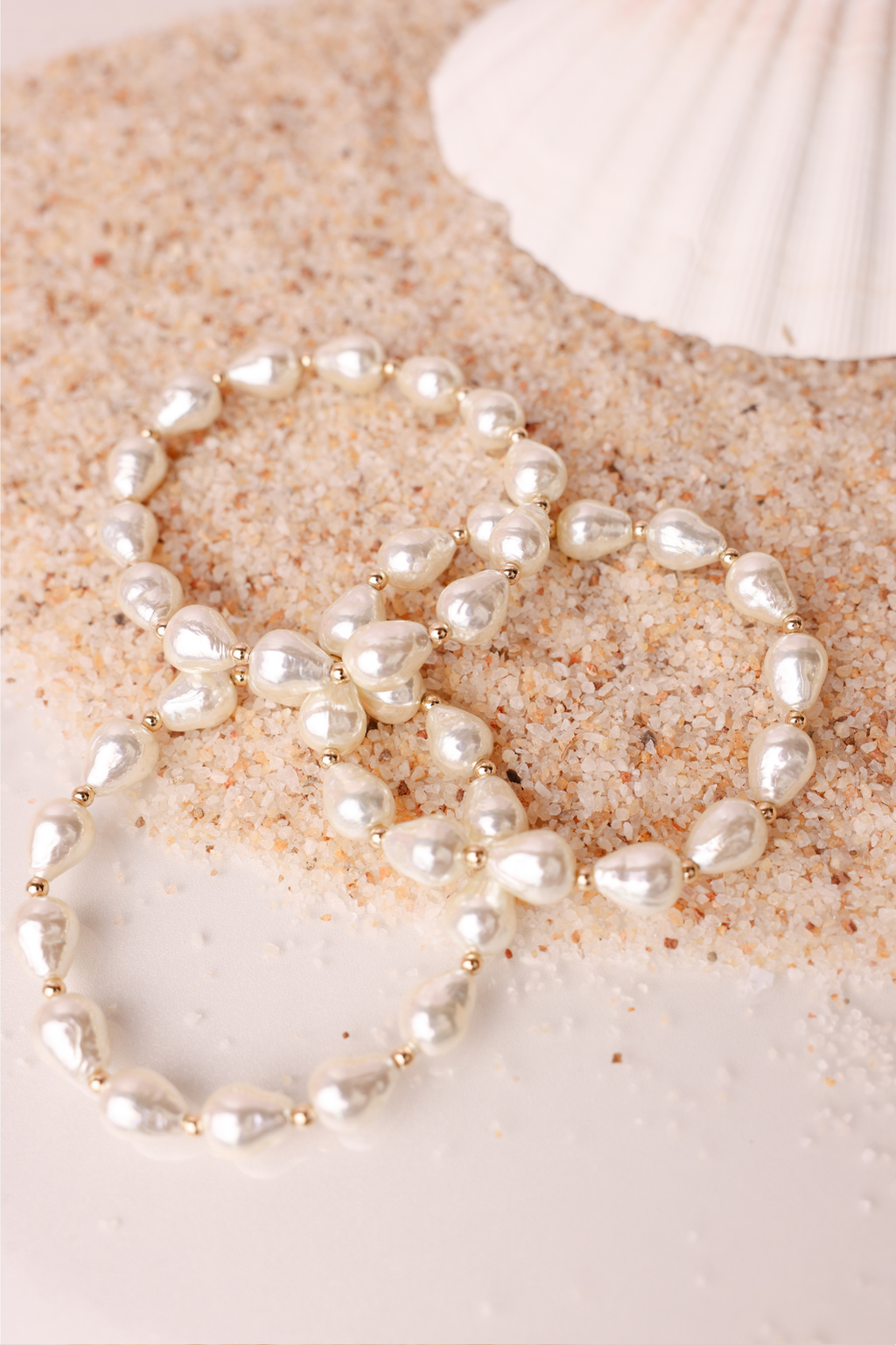 Saylor Pearl Bracelet in Gold
