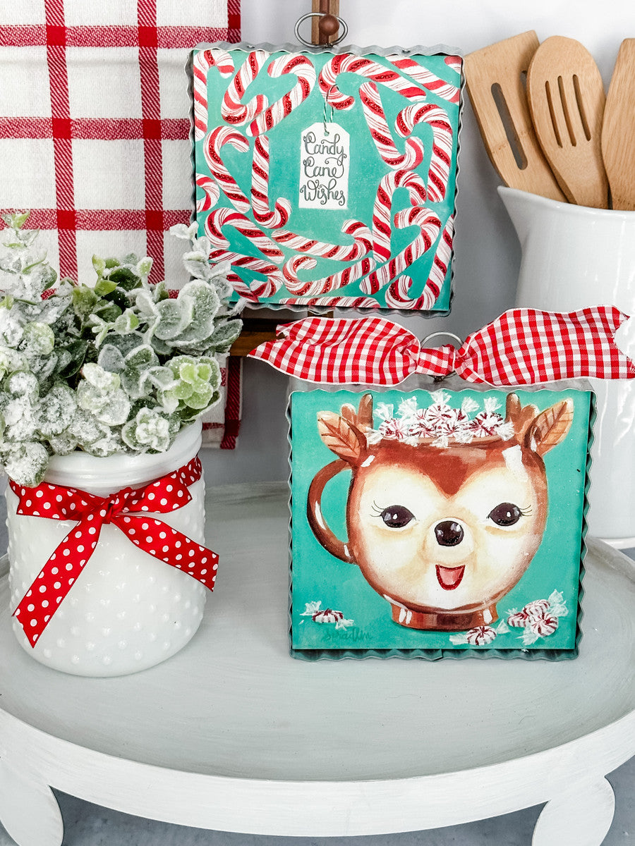 Mini Gallery Reindeer Mug Charm