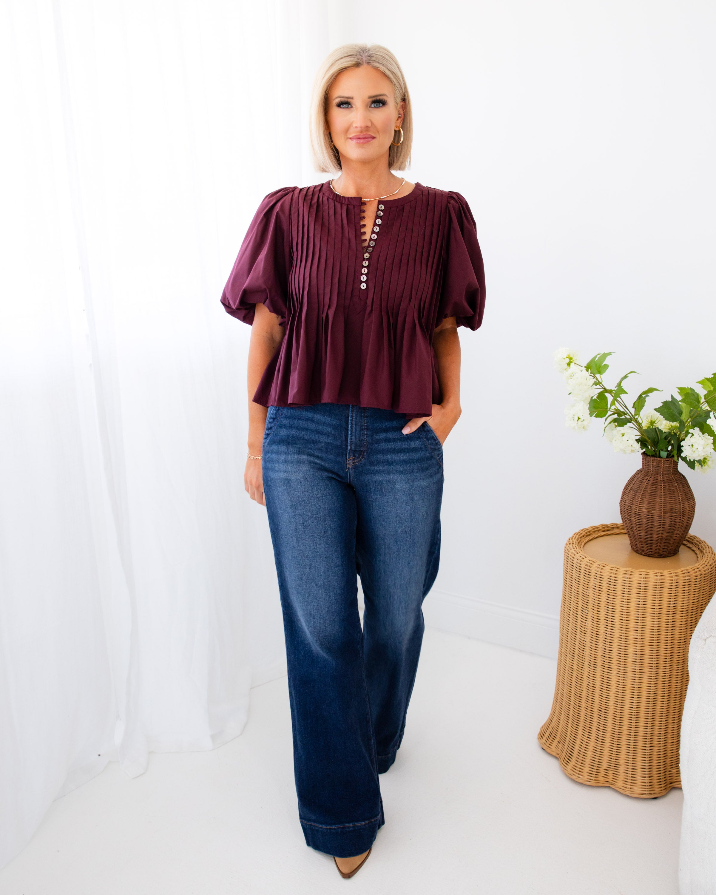 Puff Sleeve Pintuck Top in Merlot
