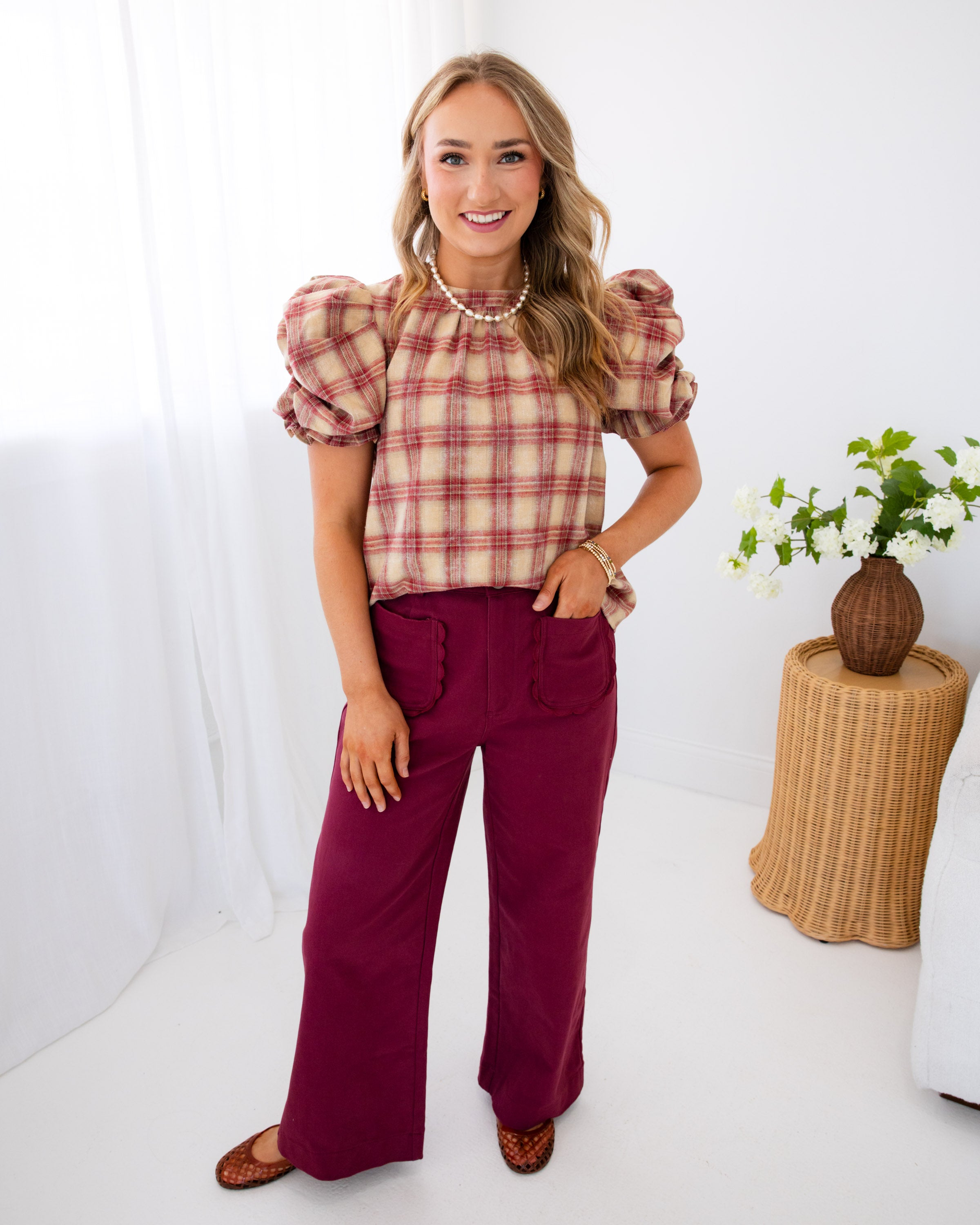 Scallop Pocket Wide Leg Pants
