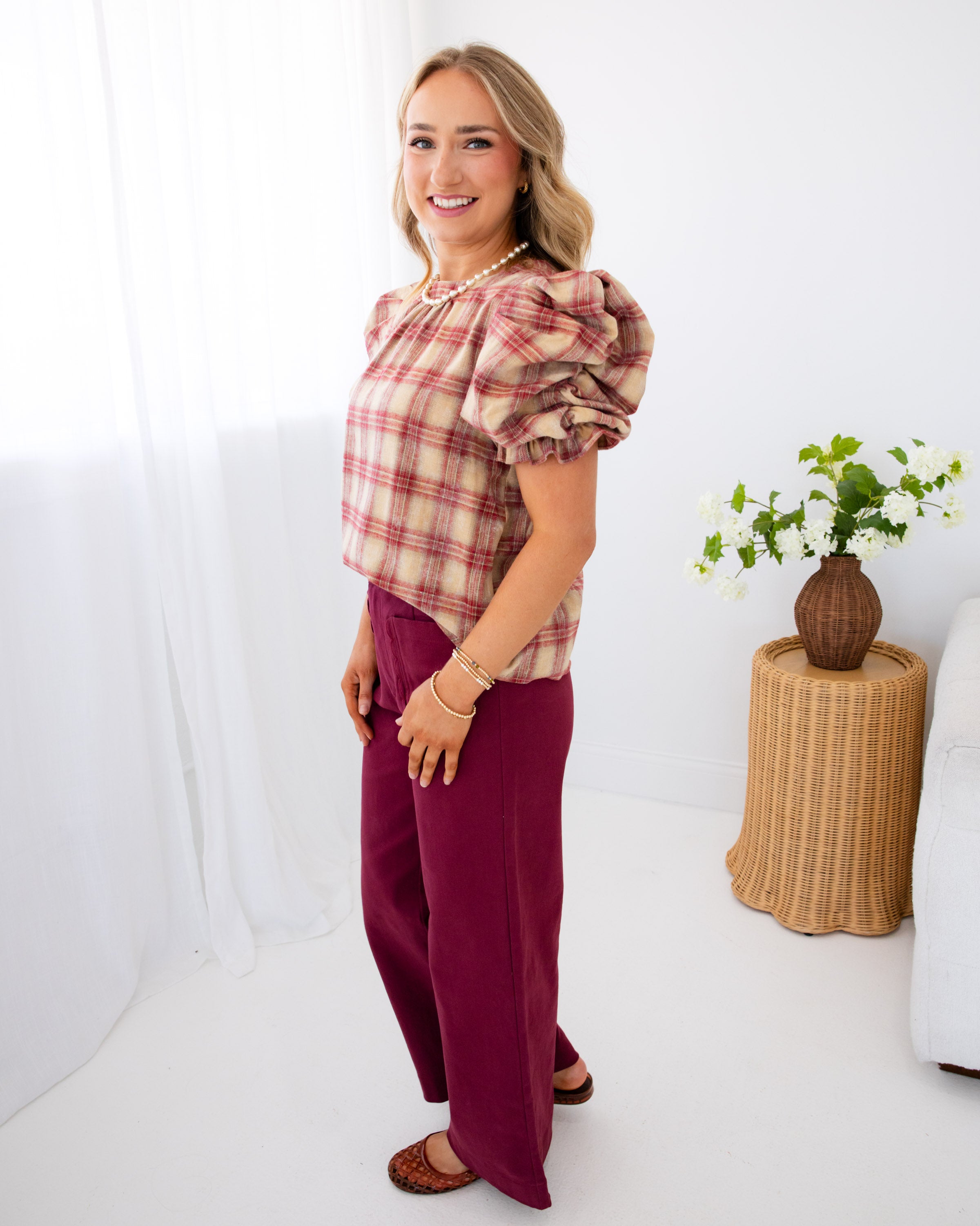 Scallop Pocket Wide Leg Pants