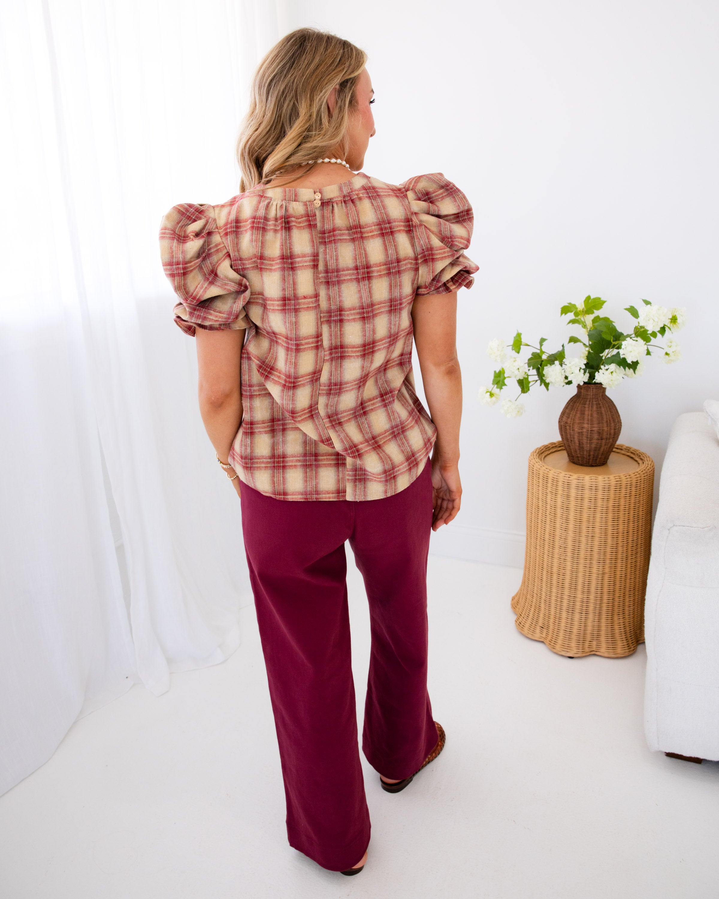 Scallop Pocket Wide Leg Pants
