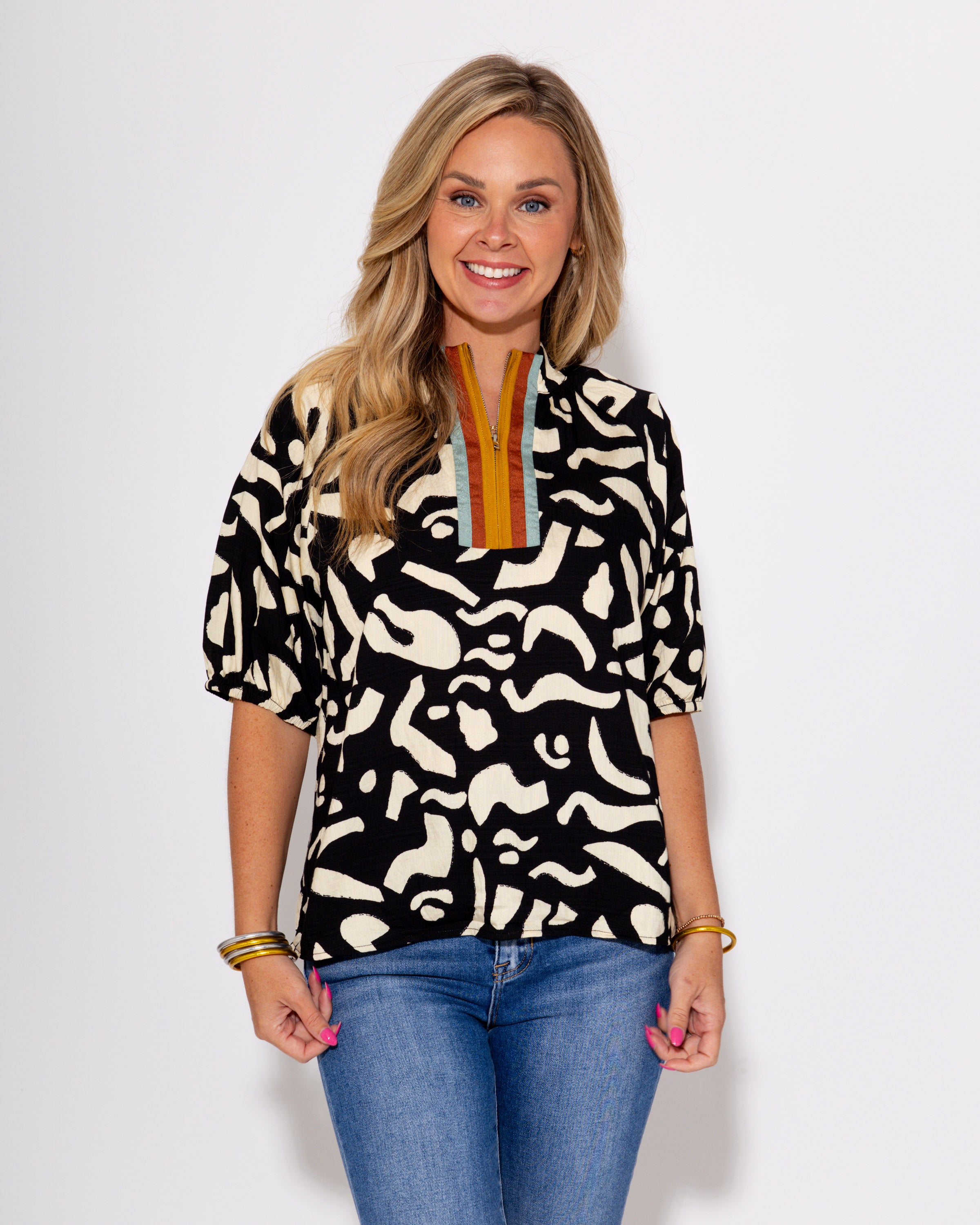Contrast Zip Abstract Top