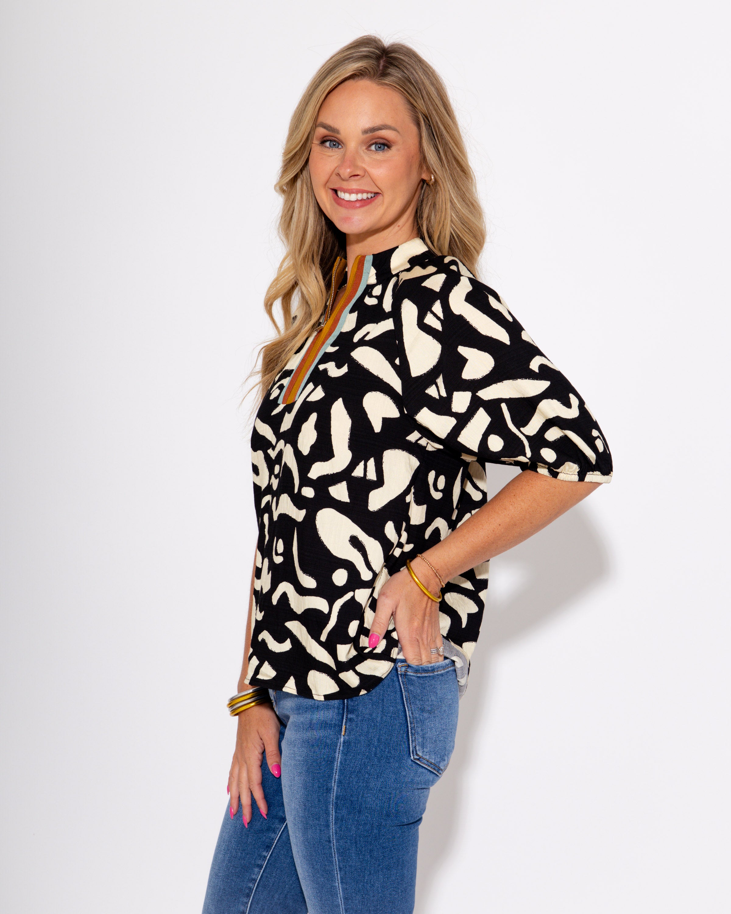 Contrast Zip Abstract Top