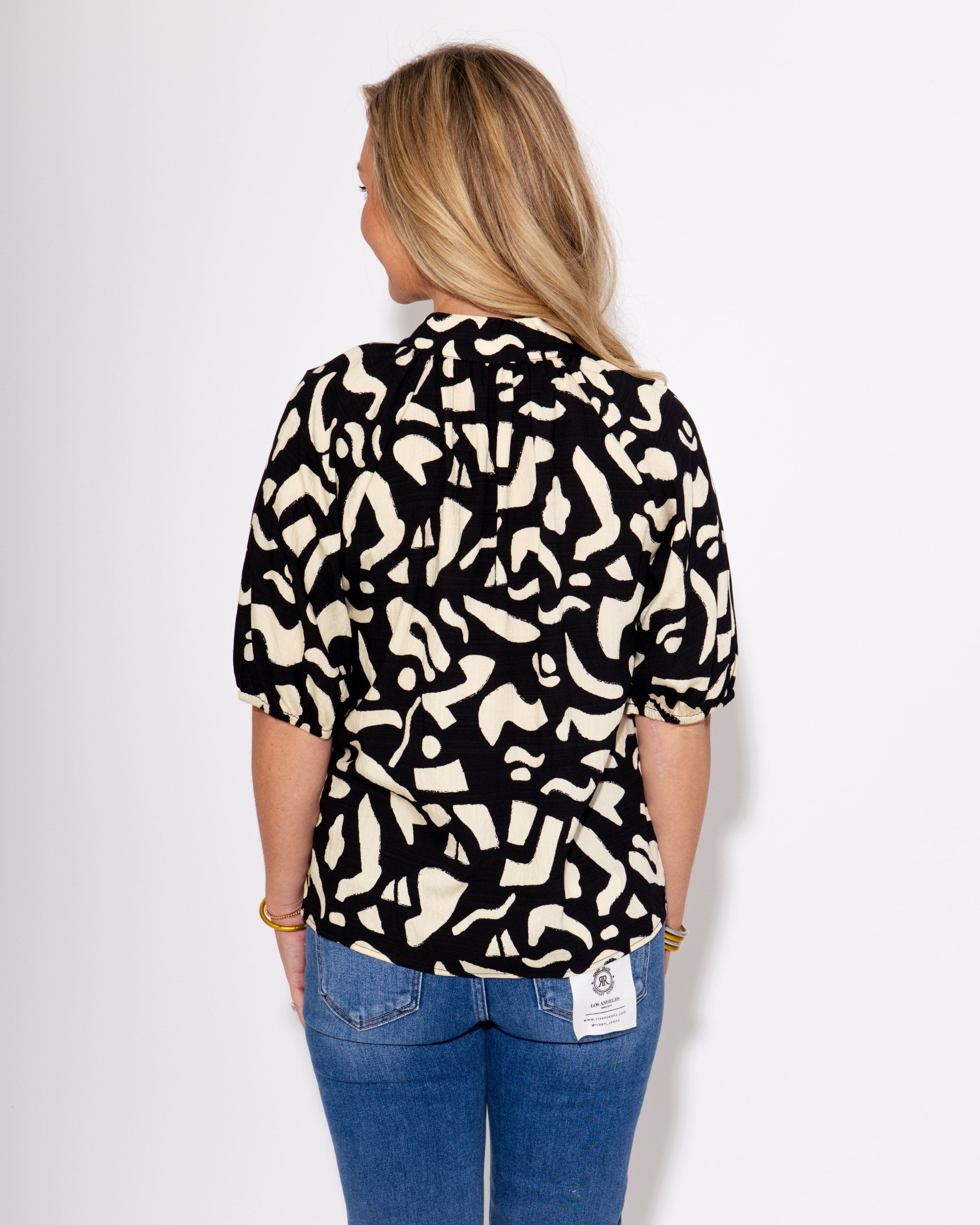 Contrast Zip Abstract Top