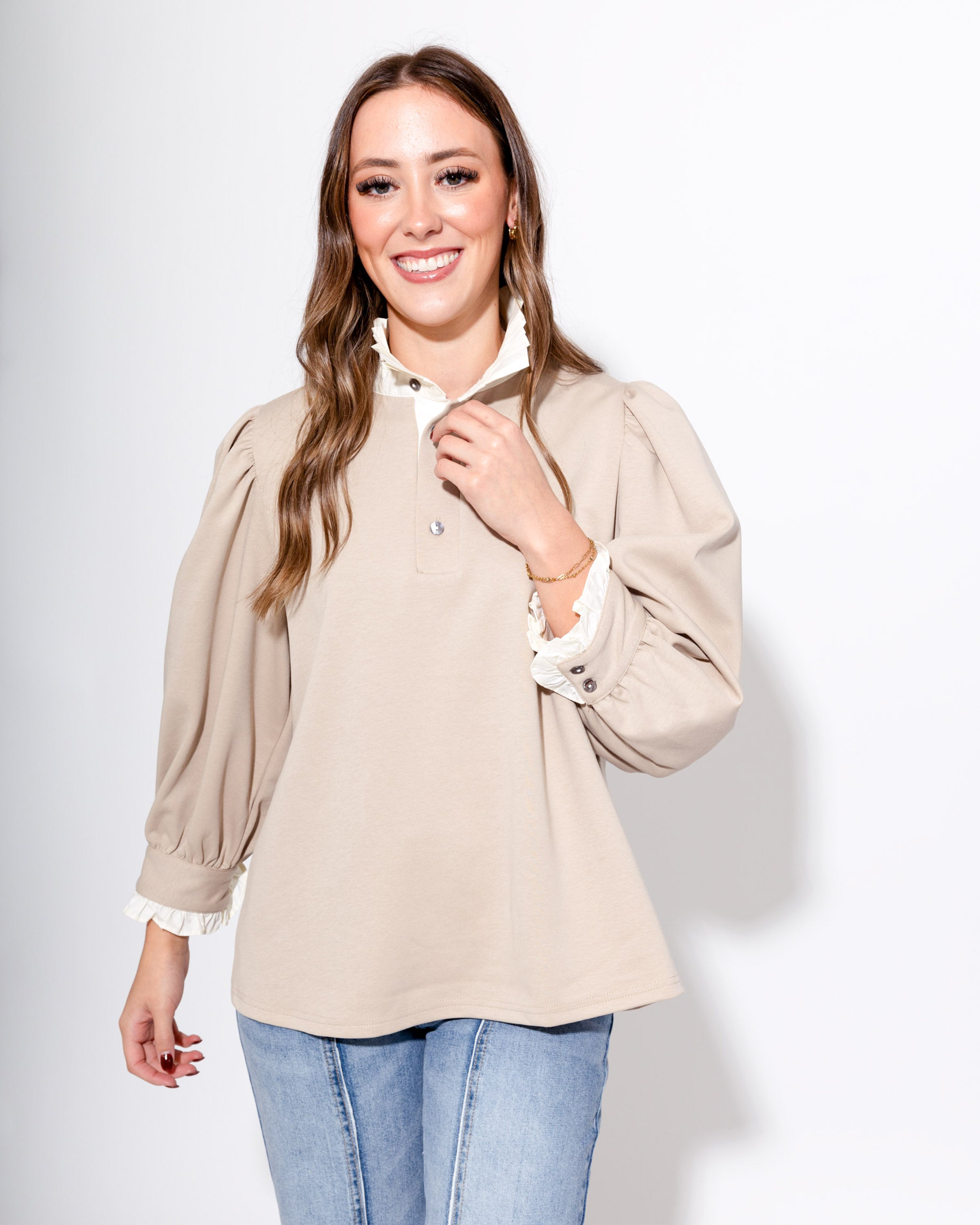 Pleated Trim Puff Sleeve Top