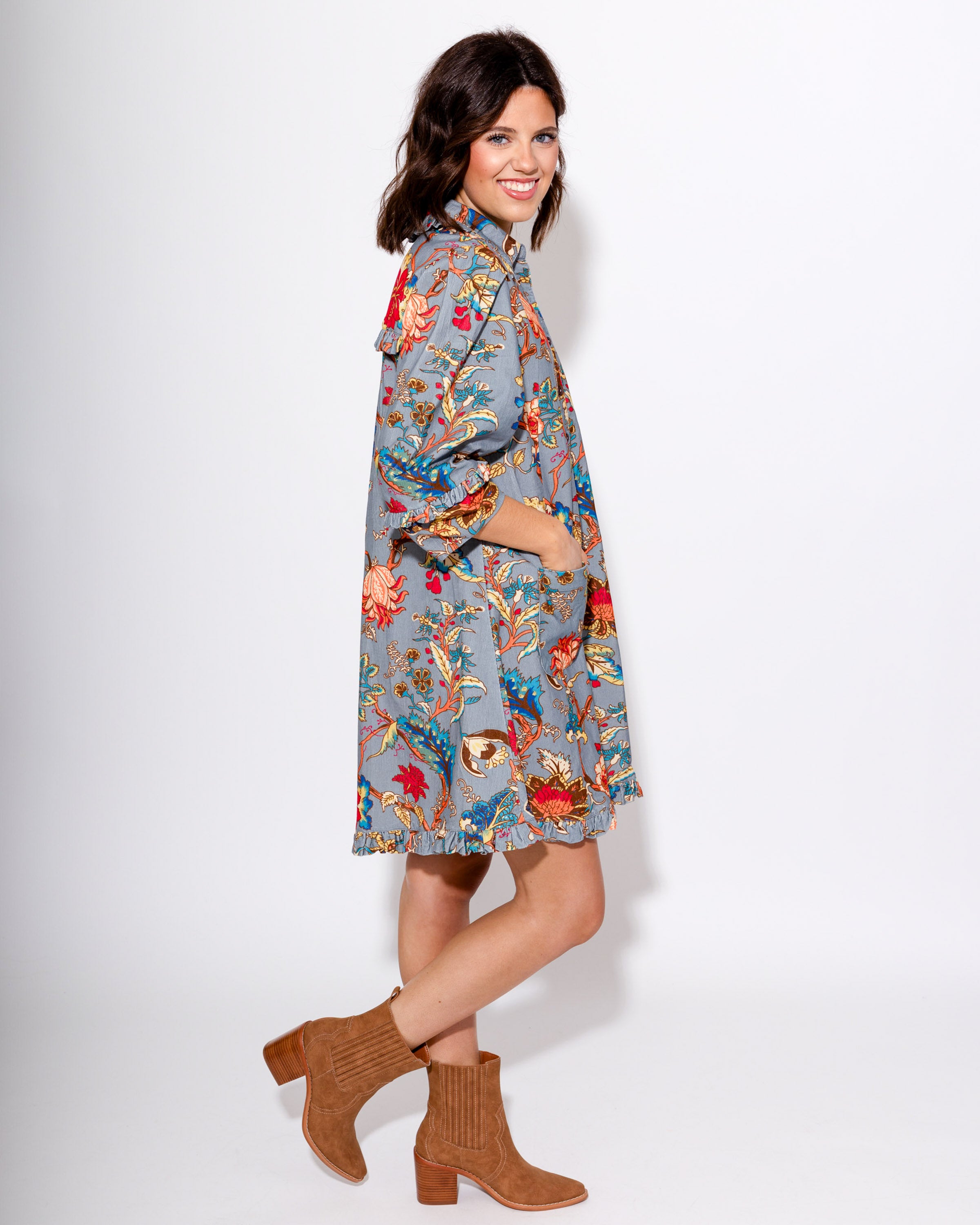 Ivy Jane | Ruffled Eges Dress