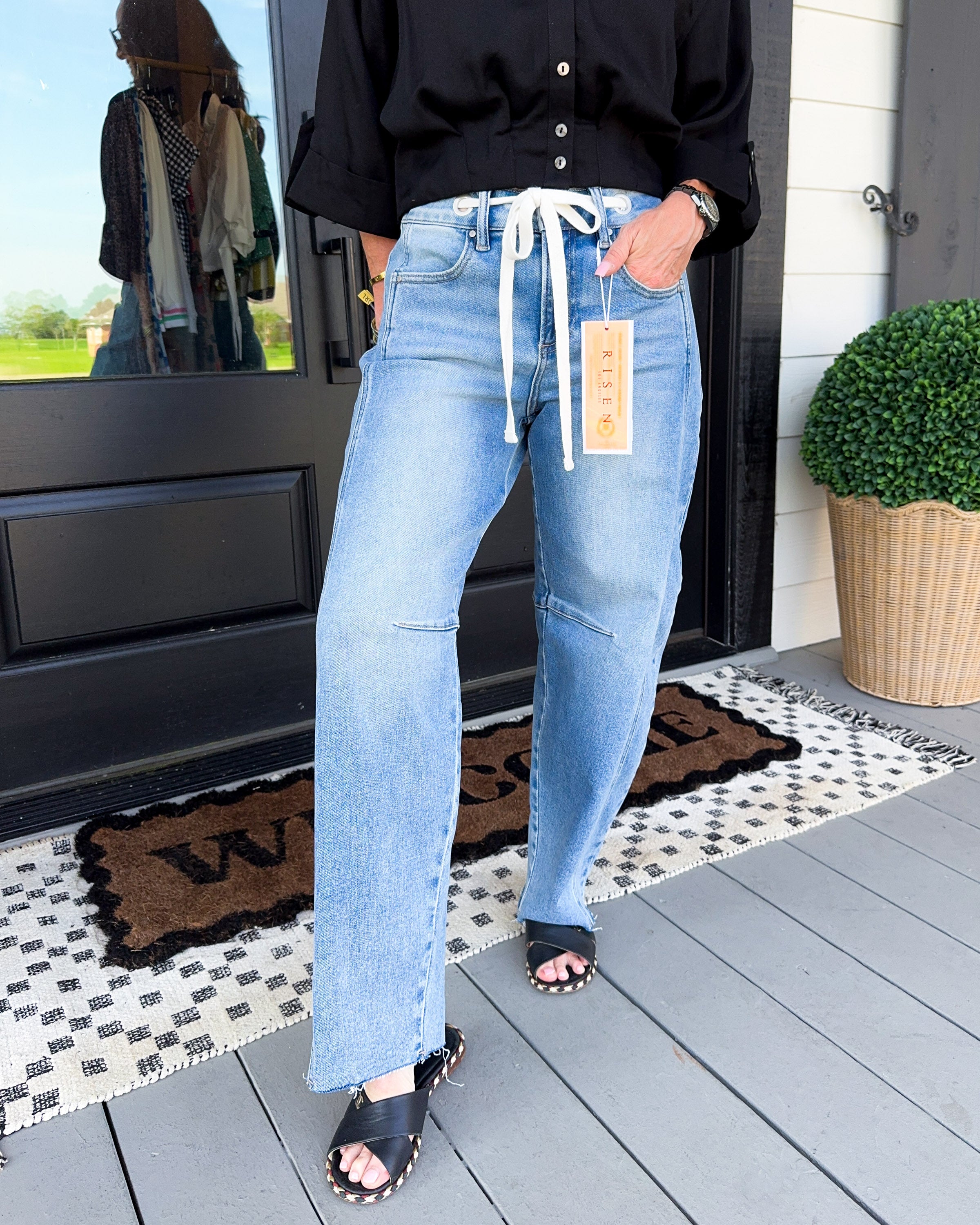 Ankle Length Drawstring Waist Barrel Jeans