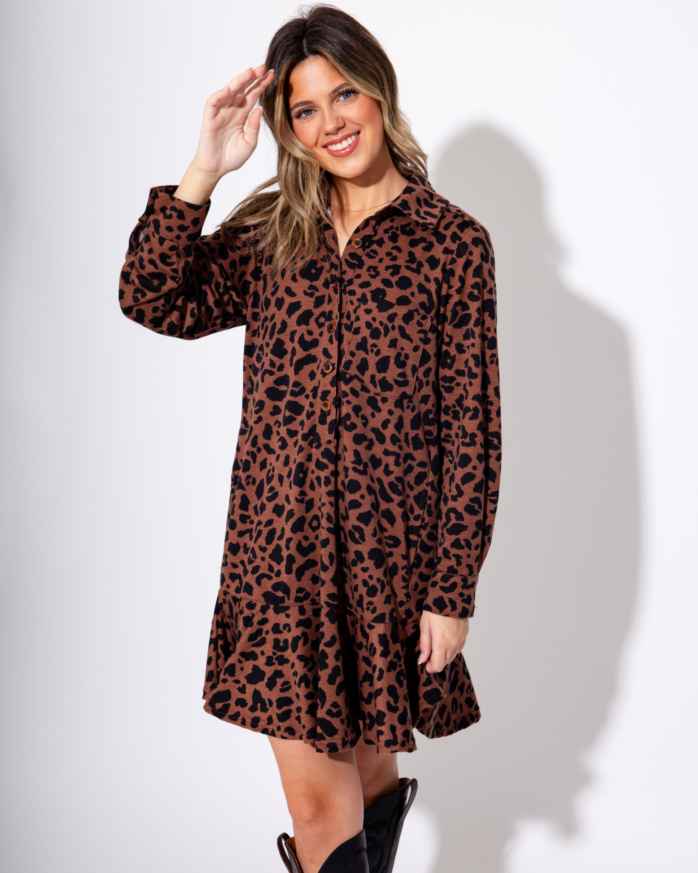 Ivy Jane | Leopard Knit Shirt Dress