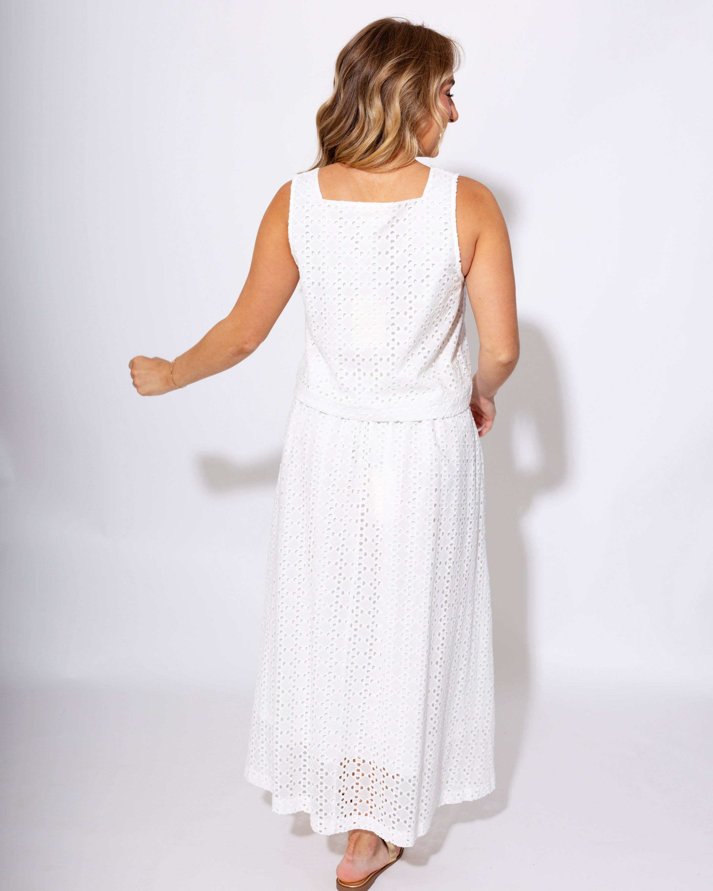 Off White Eyelet Crop Top Midi Skirt Set - Entro - Gaudie & Co. Nederland TX Boutique