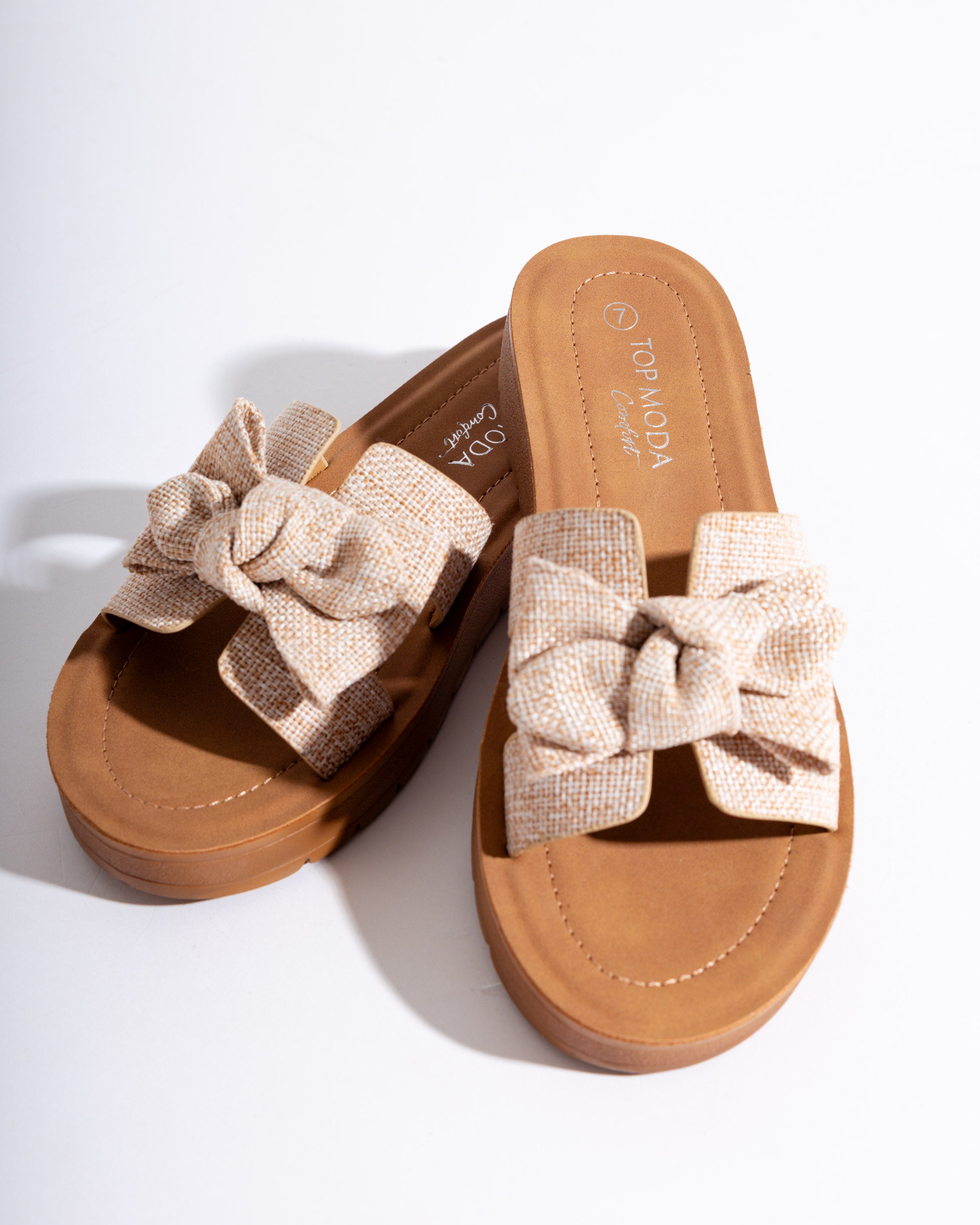 Susie Bow Sandal in Beige/Linen
