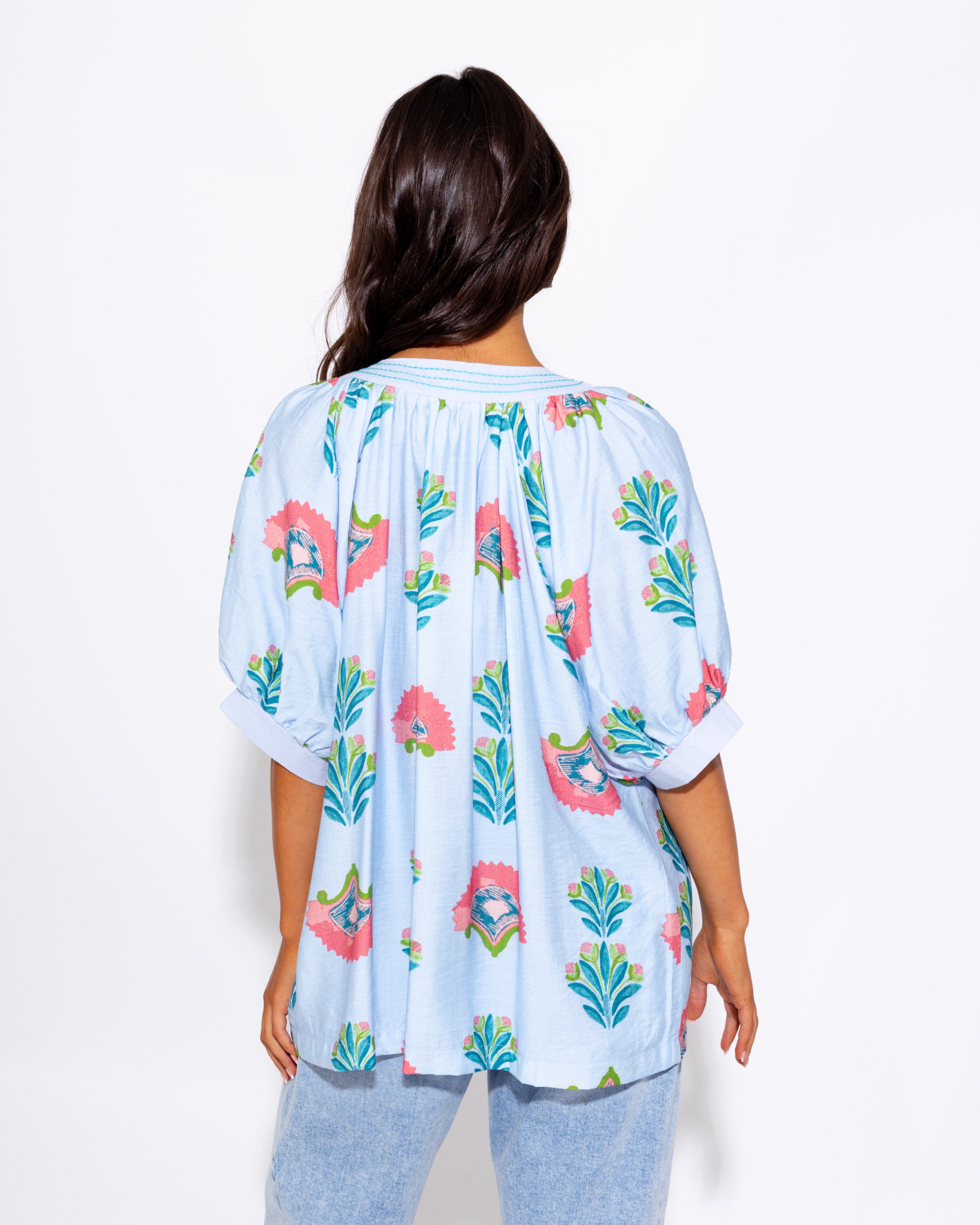 Easy Everyday Floral V-Neck Top