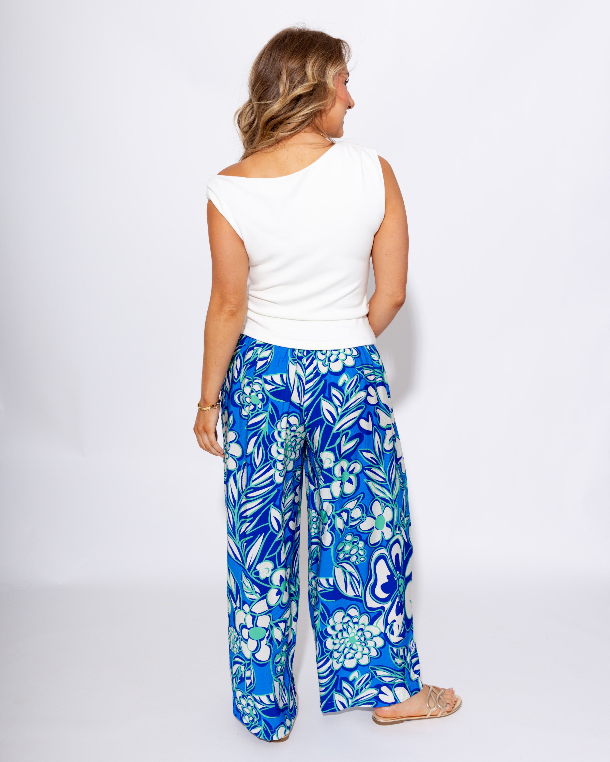 Tropical Floral Wide Leg Cropped Pants