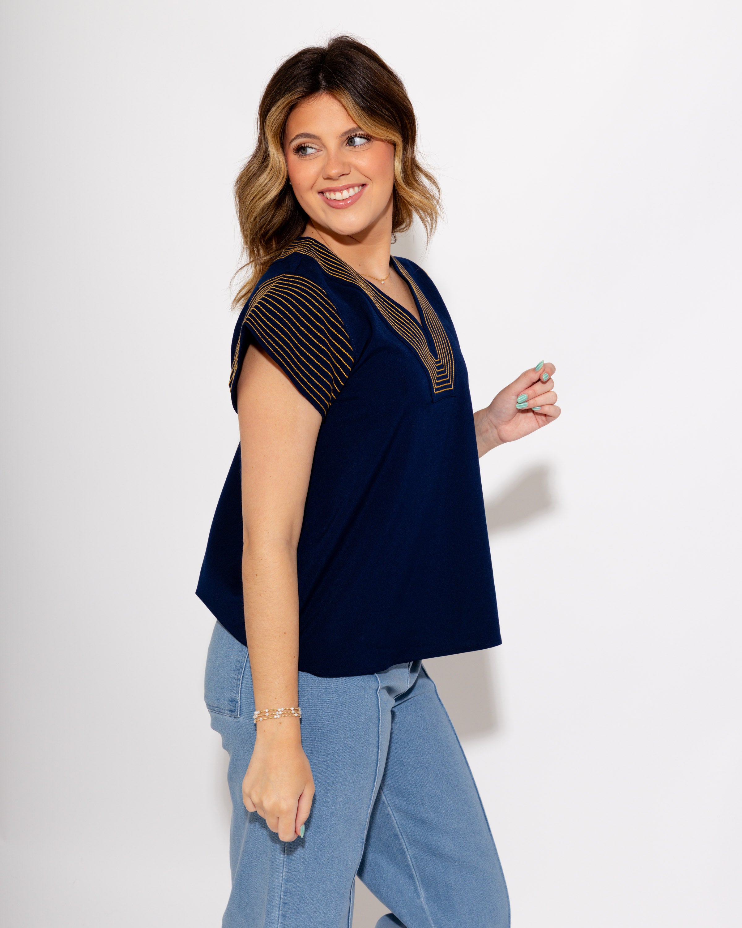 Crinkle Texture Stitch Detail Top in Navy