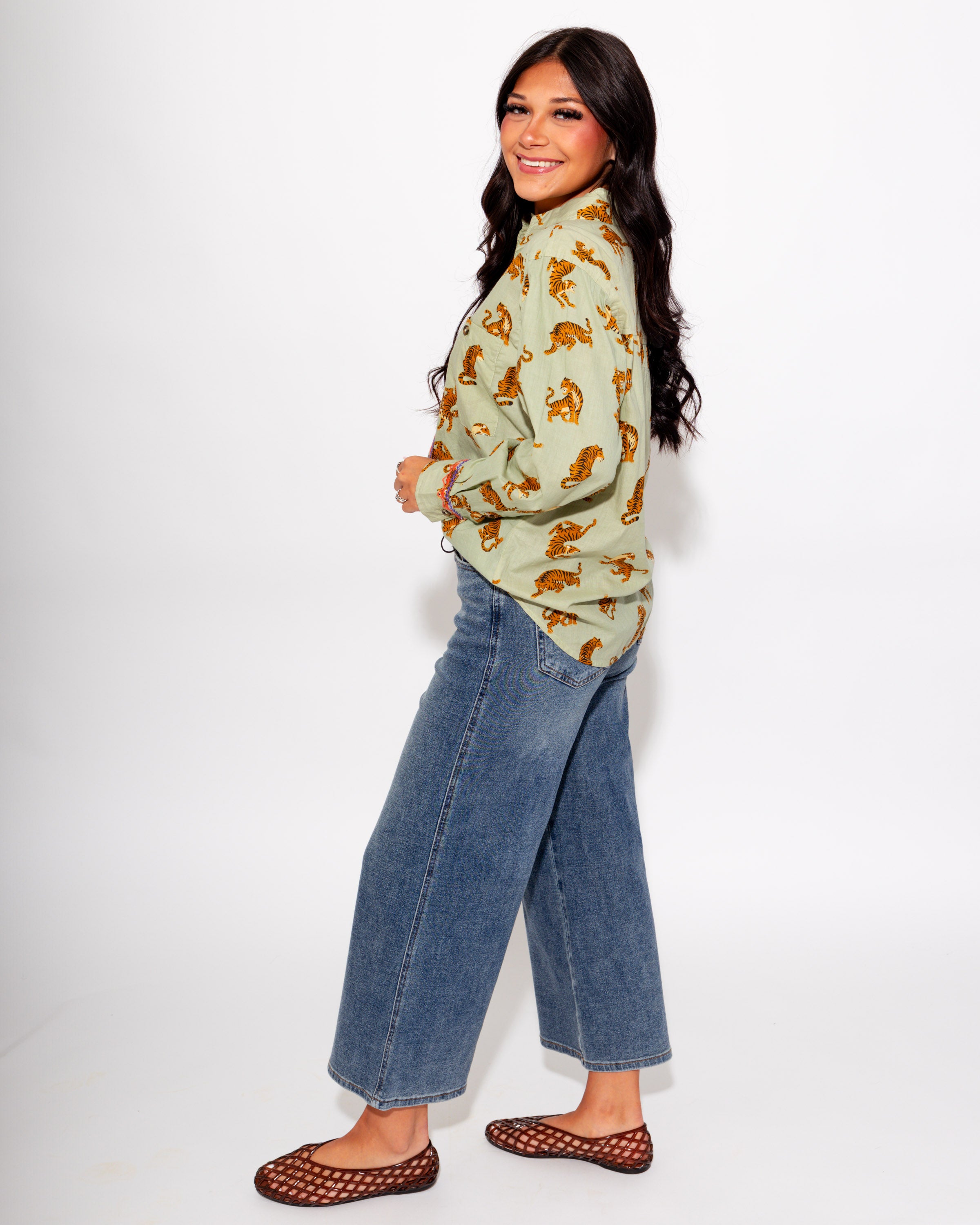 Ivy Jane I Tiger Embroidered Camp Shirt