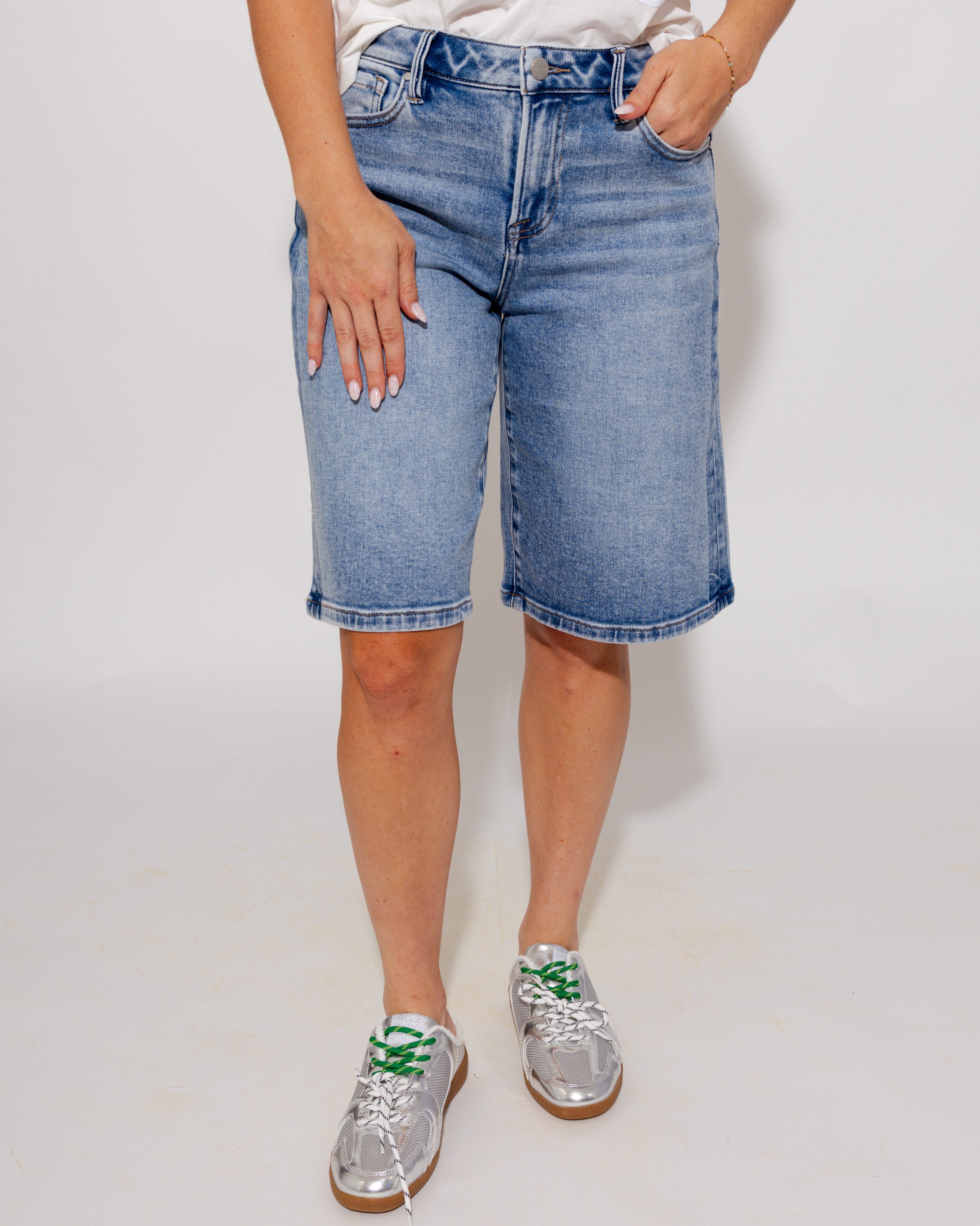Shadow Wash Slouchy Jorts