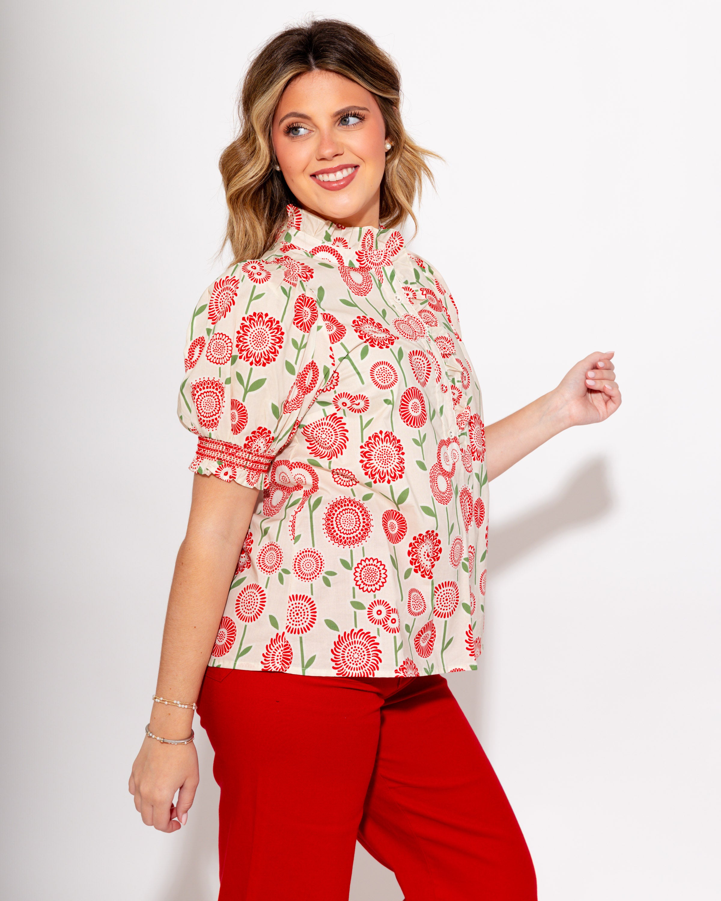 Feminine Floral Puff Sleeve Top