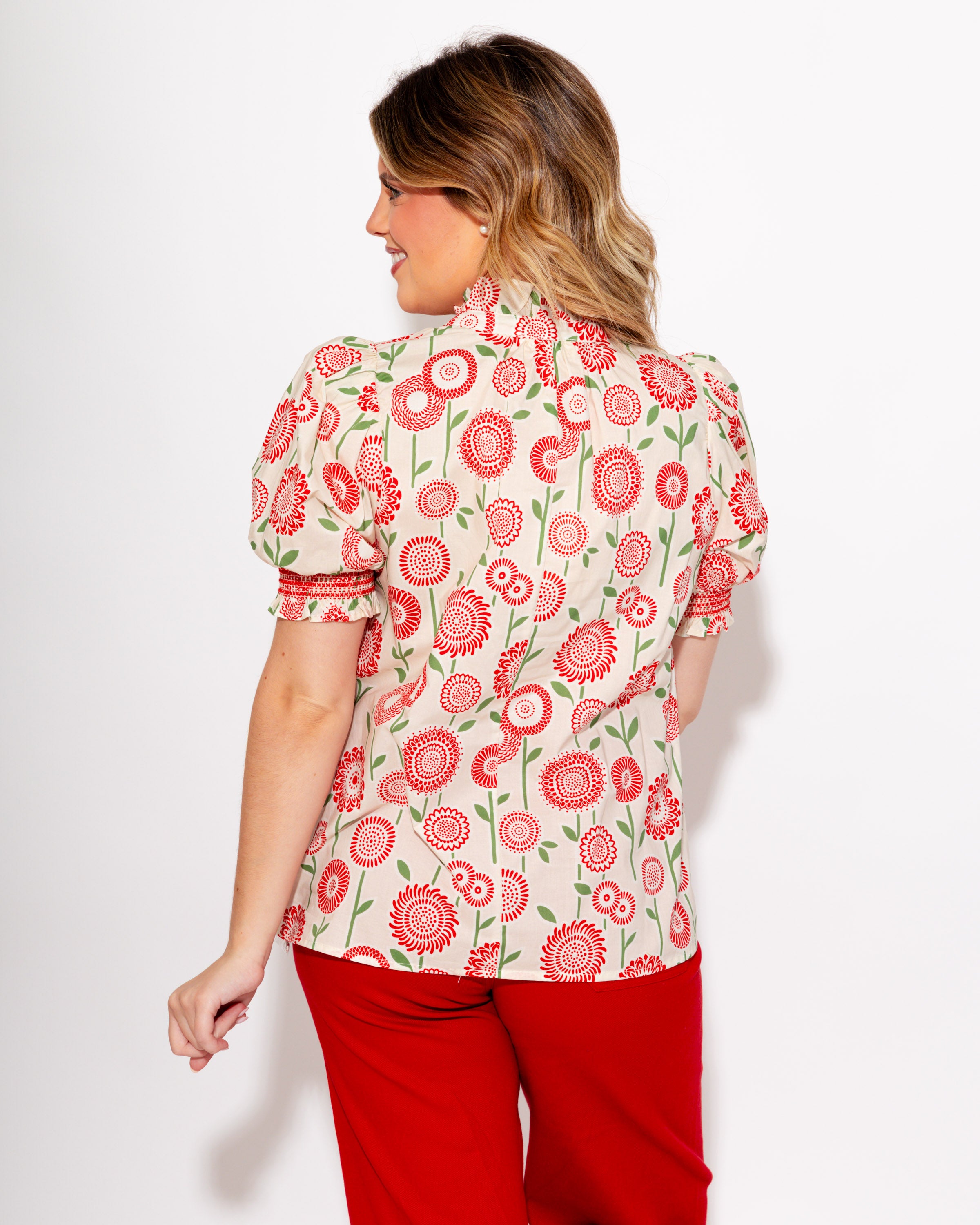 Feminine Floral Puff Sleeve Top