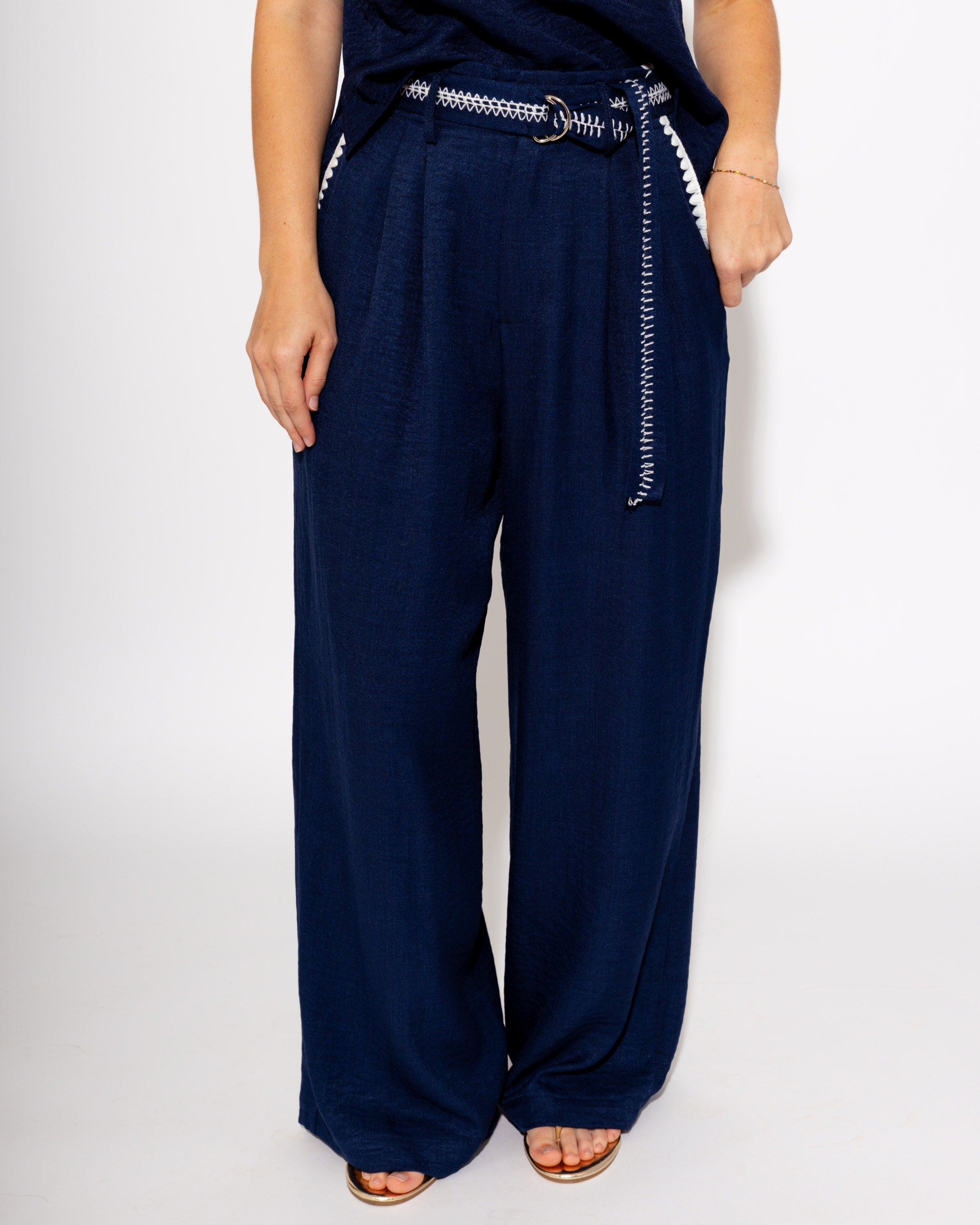 Scallop Embroidery Crinkle Top & Pant Set