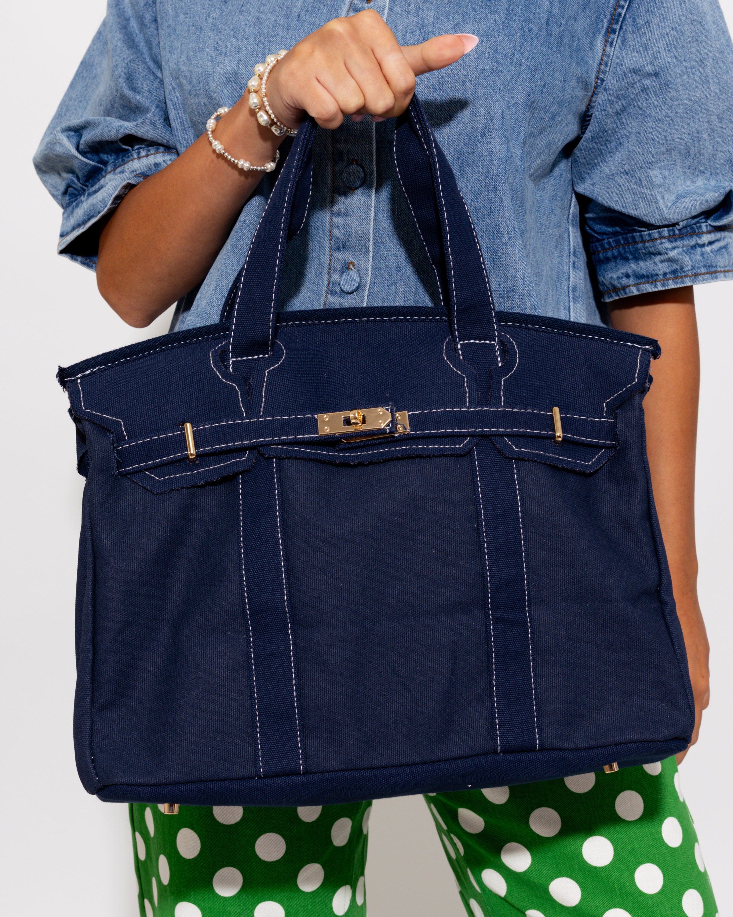 The Everyday Luxe Tote in Navy