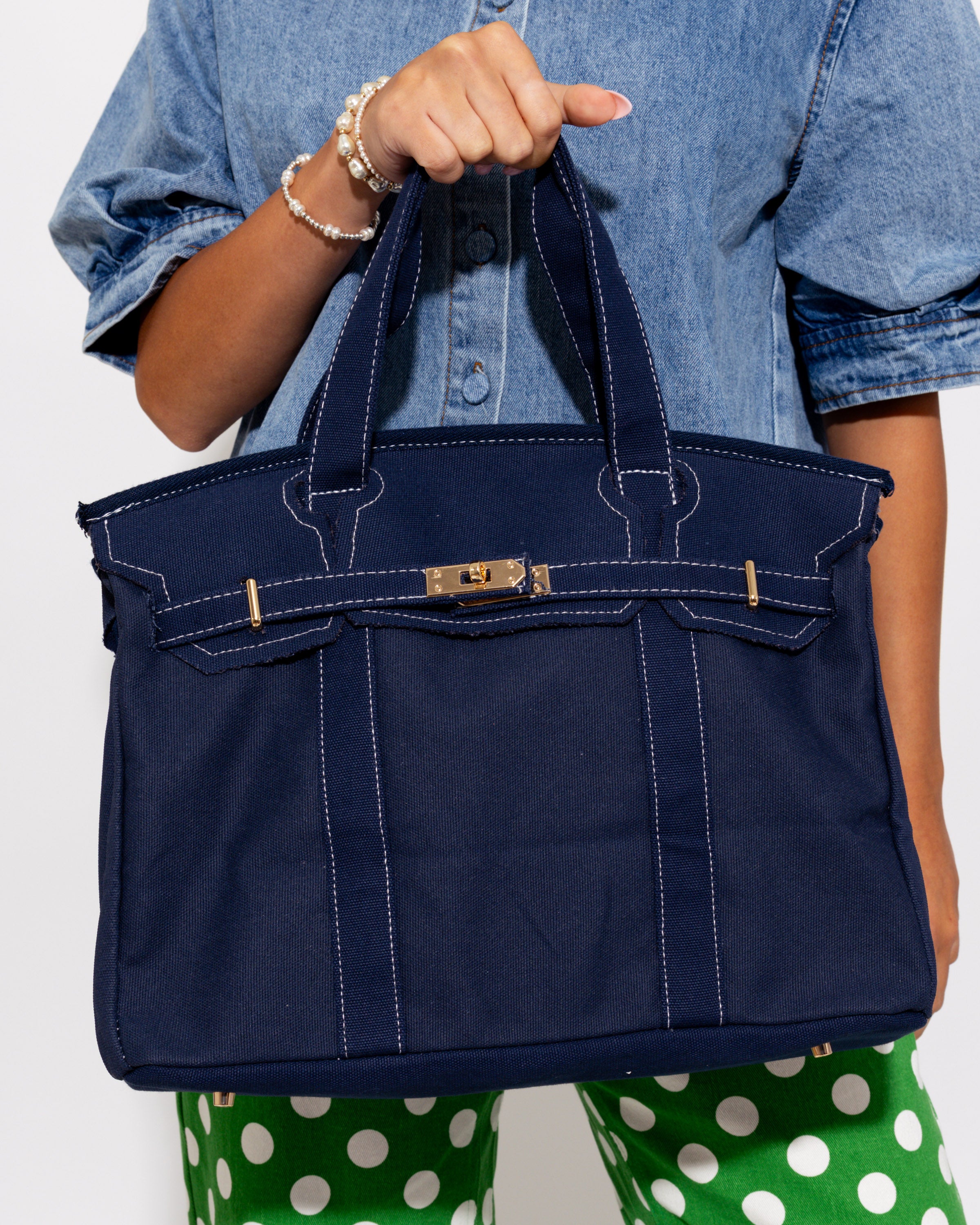 The Everyday Luxe Tote in Navy