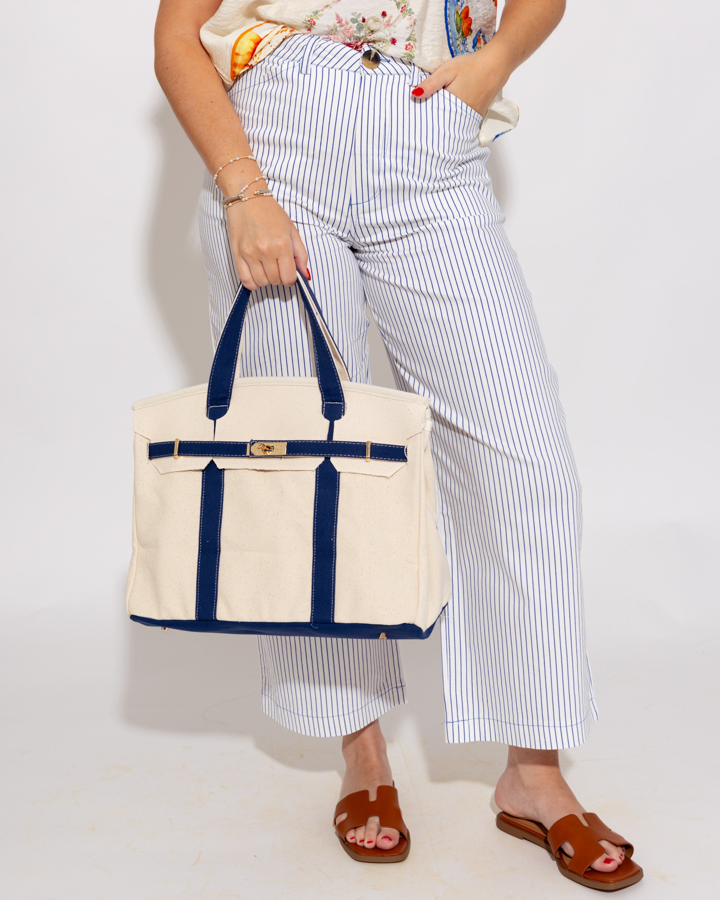 The Everyday Luxe Tote in Blue