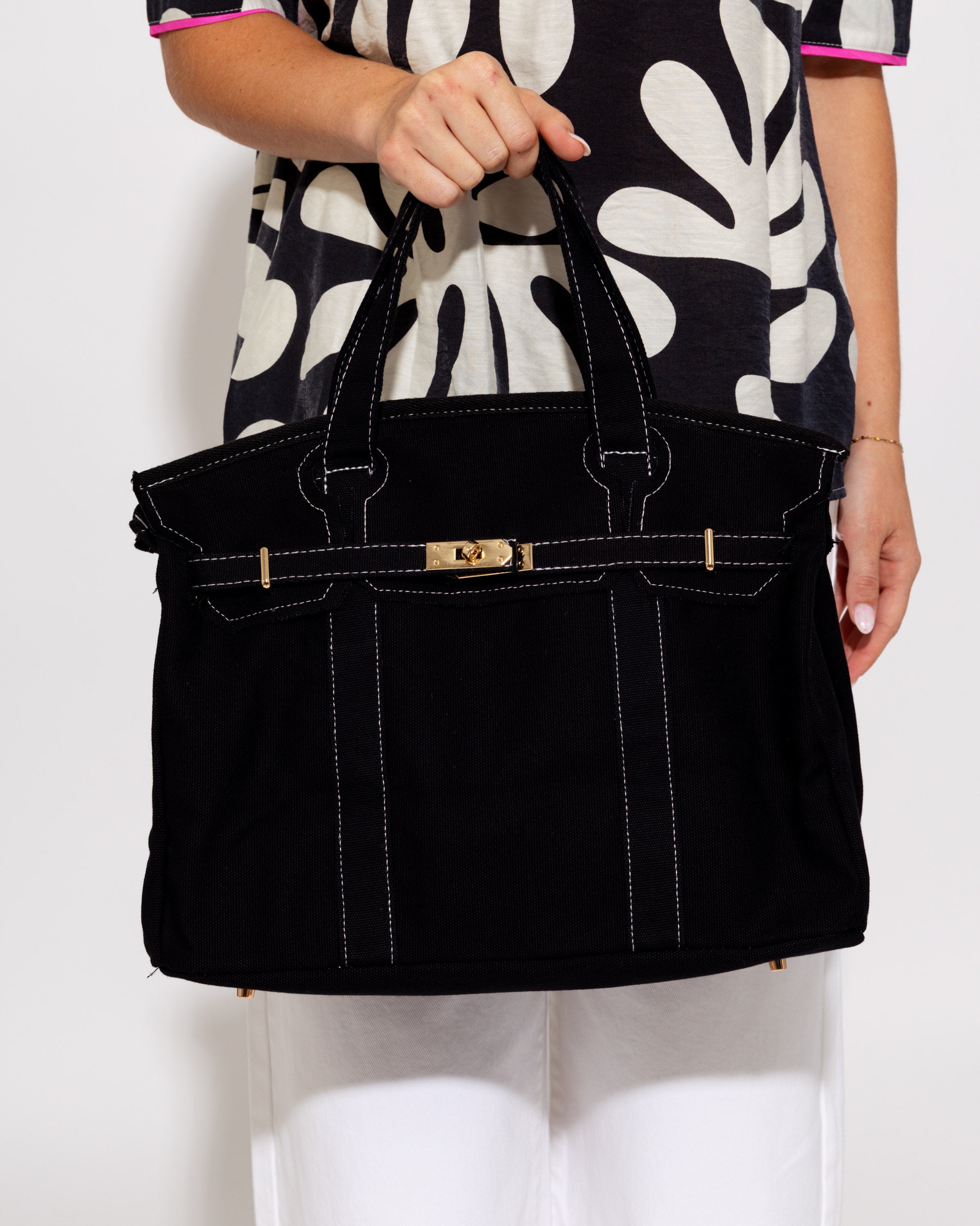 The Everyday Luxe Tote in Black