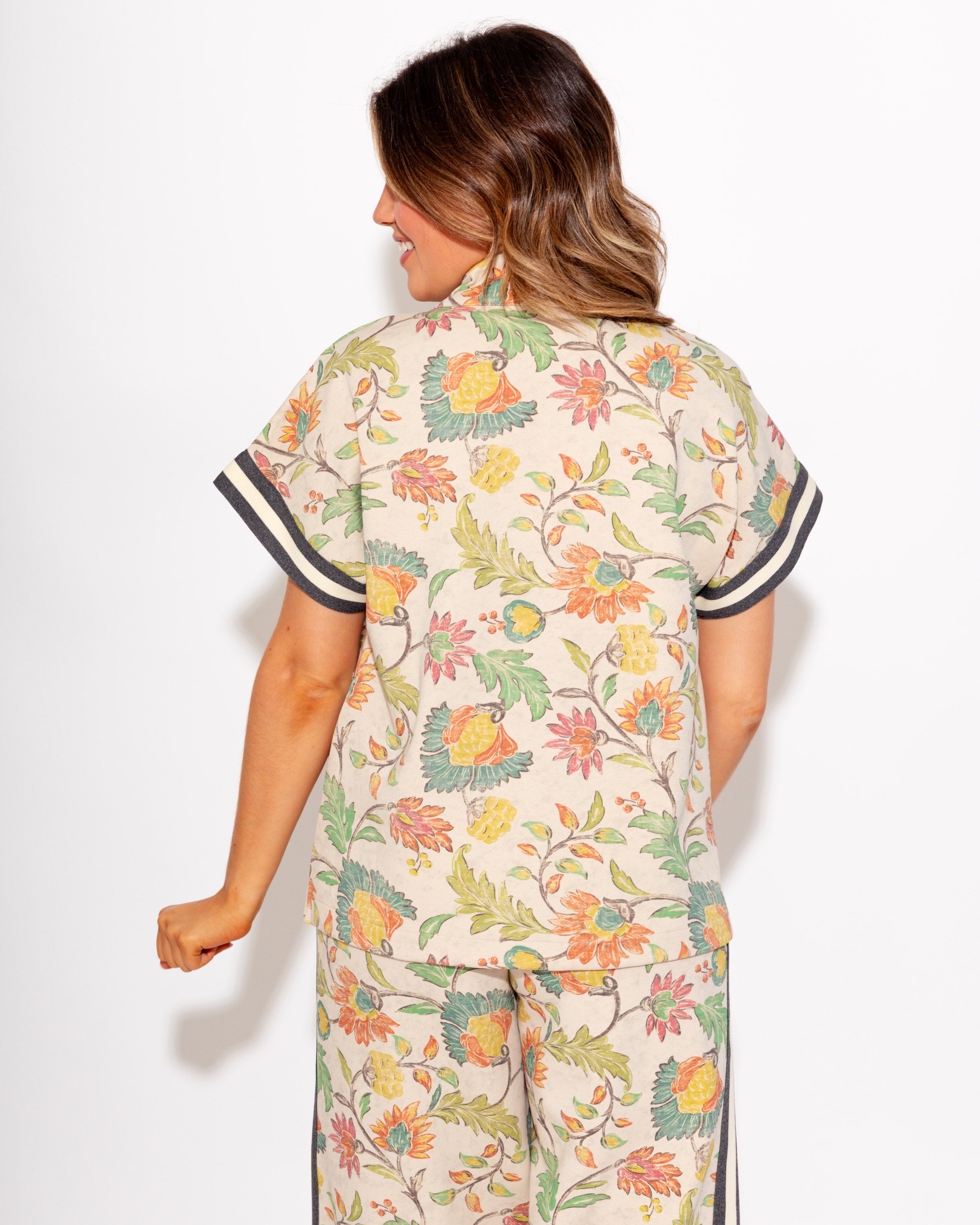 Sophisticated Floral Lounge Set