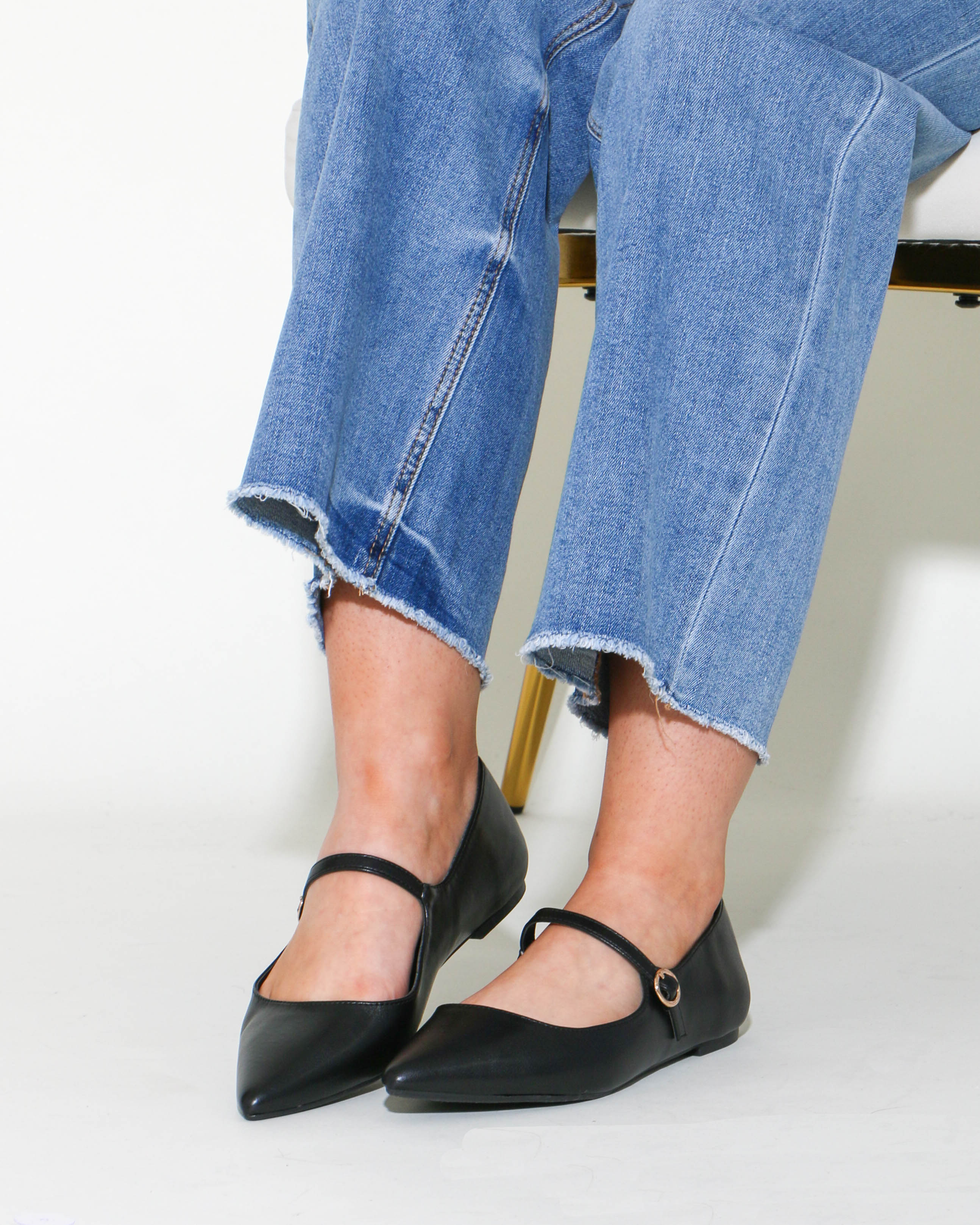 Pointed Toe Mary Jane in Black