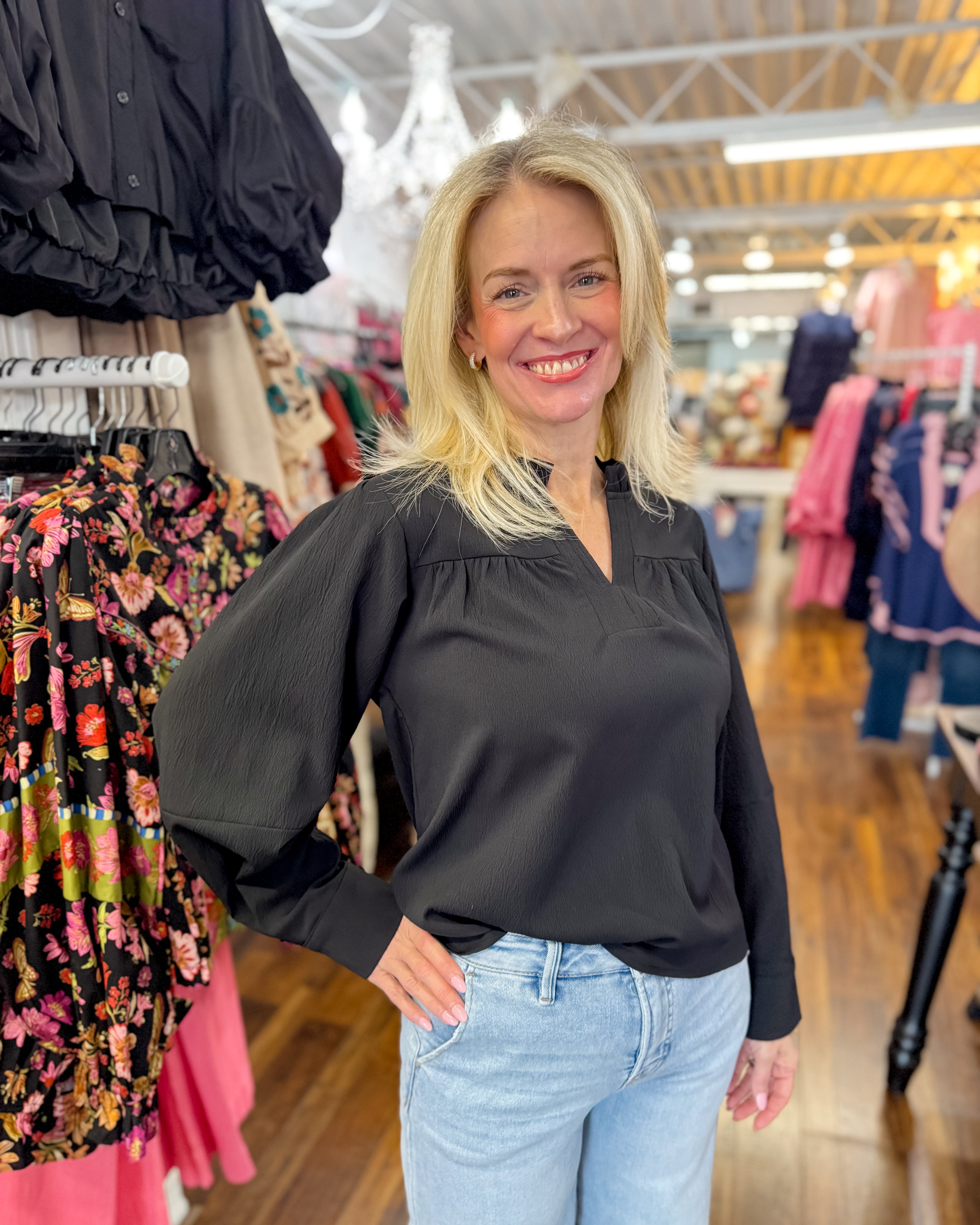 Sleeve Pleat Detail Top in Black