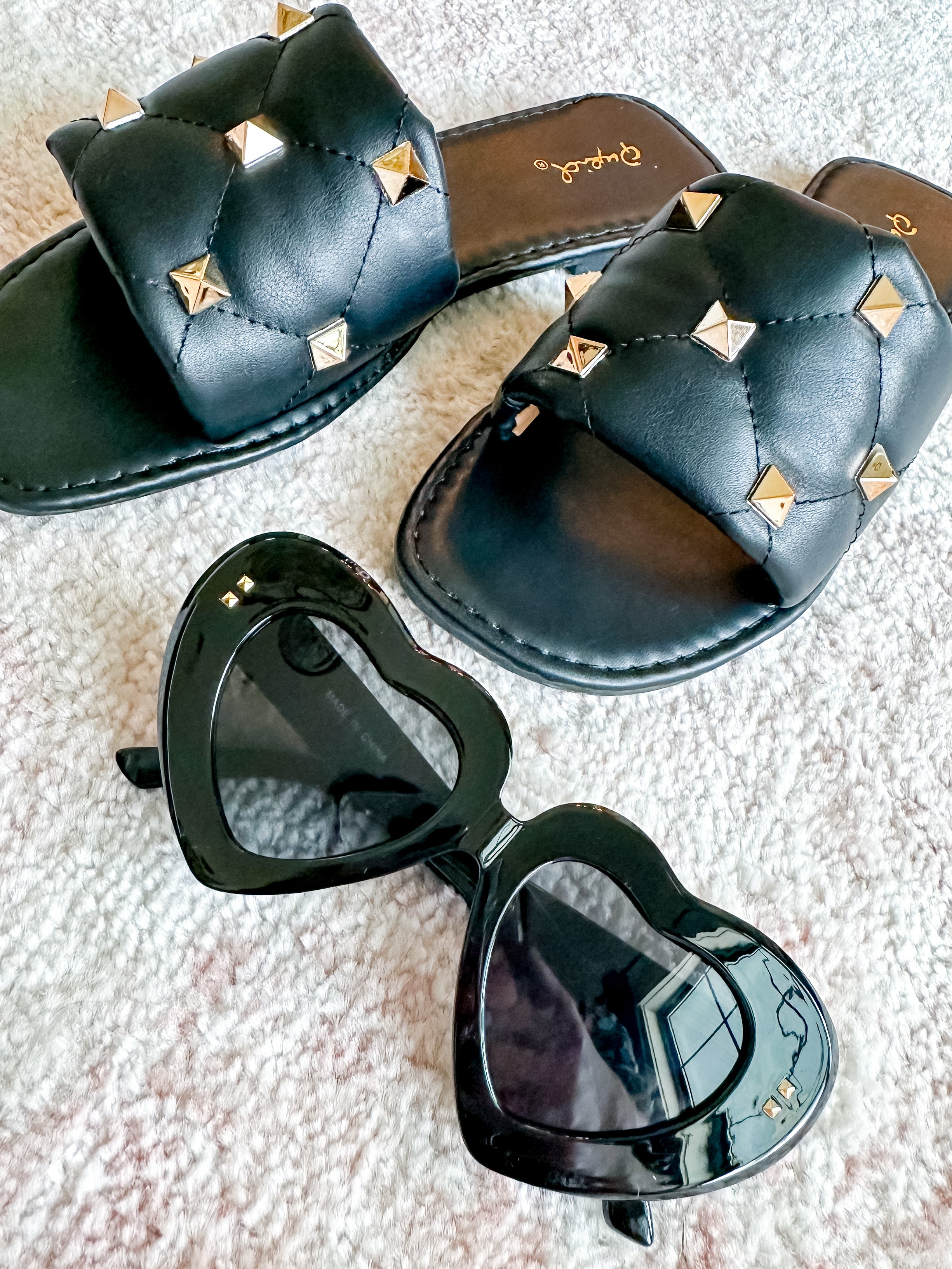 Castle Sandal in Black