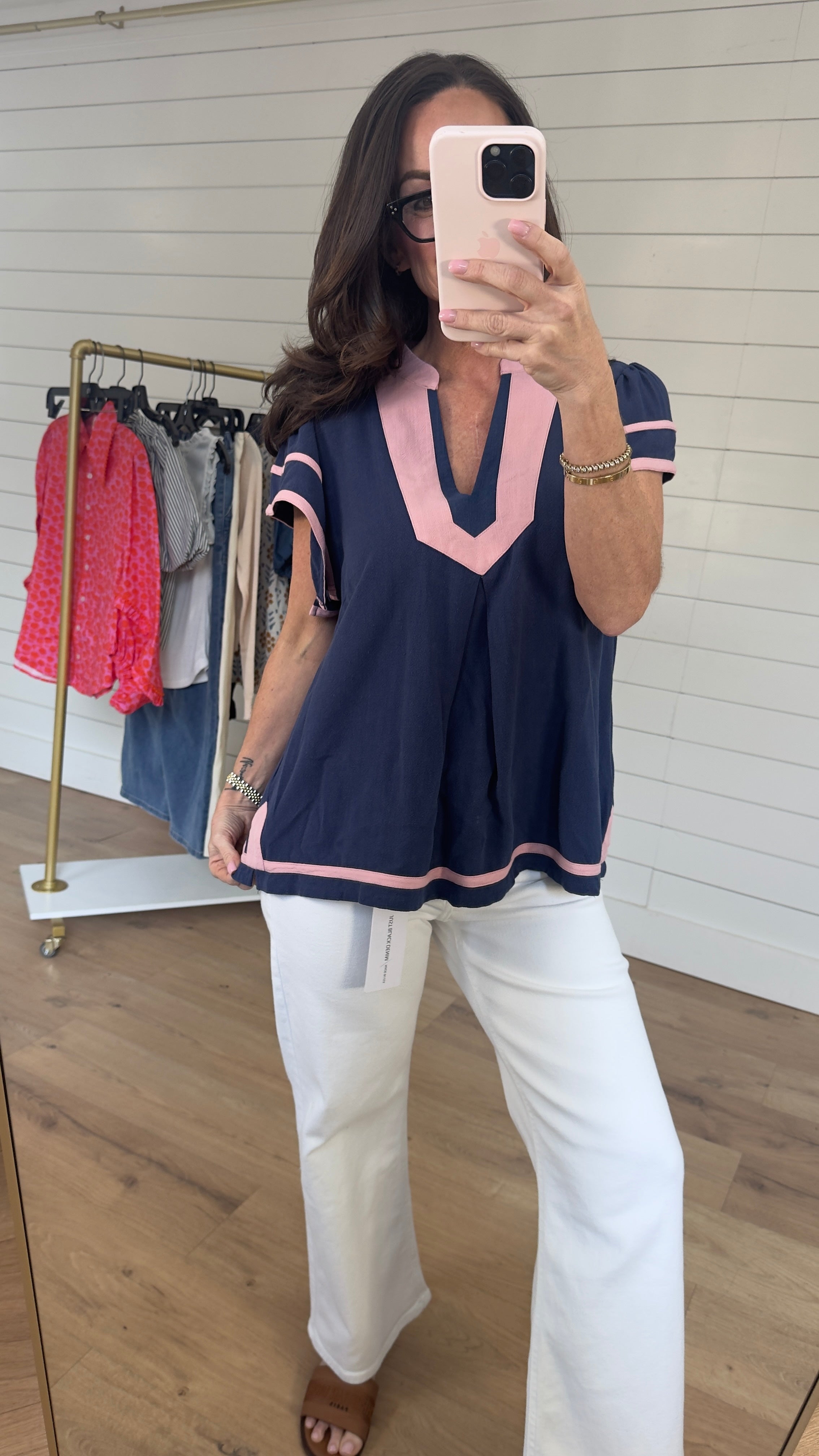 Timeless Trim Linen V-Neck in Navy