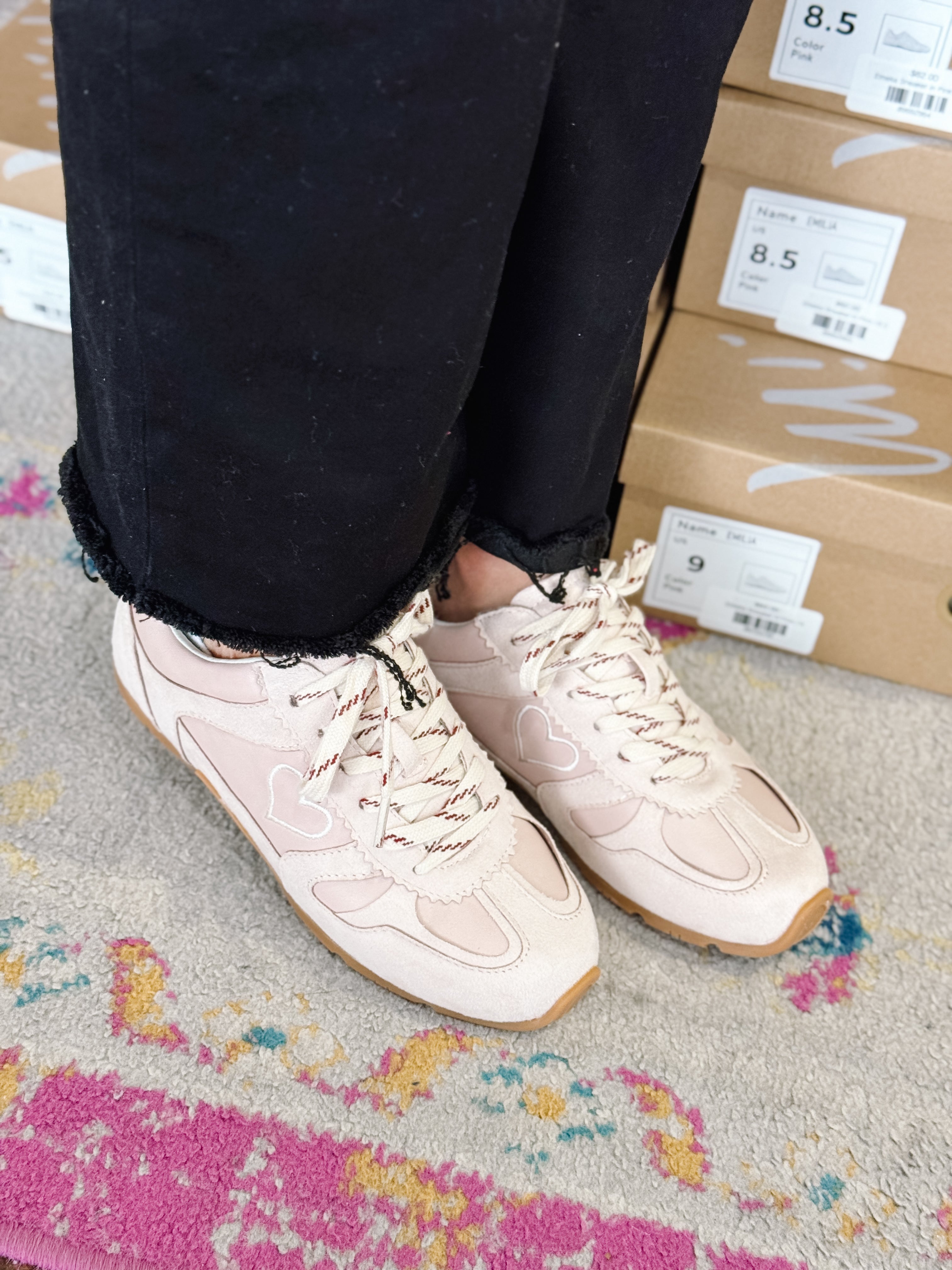 Emelia Sneaker in Pink