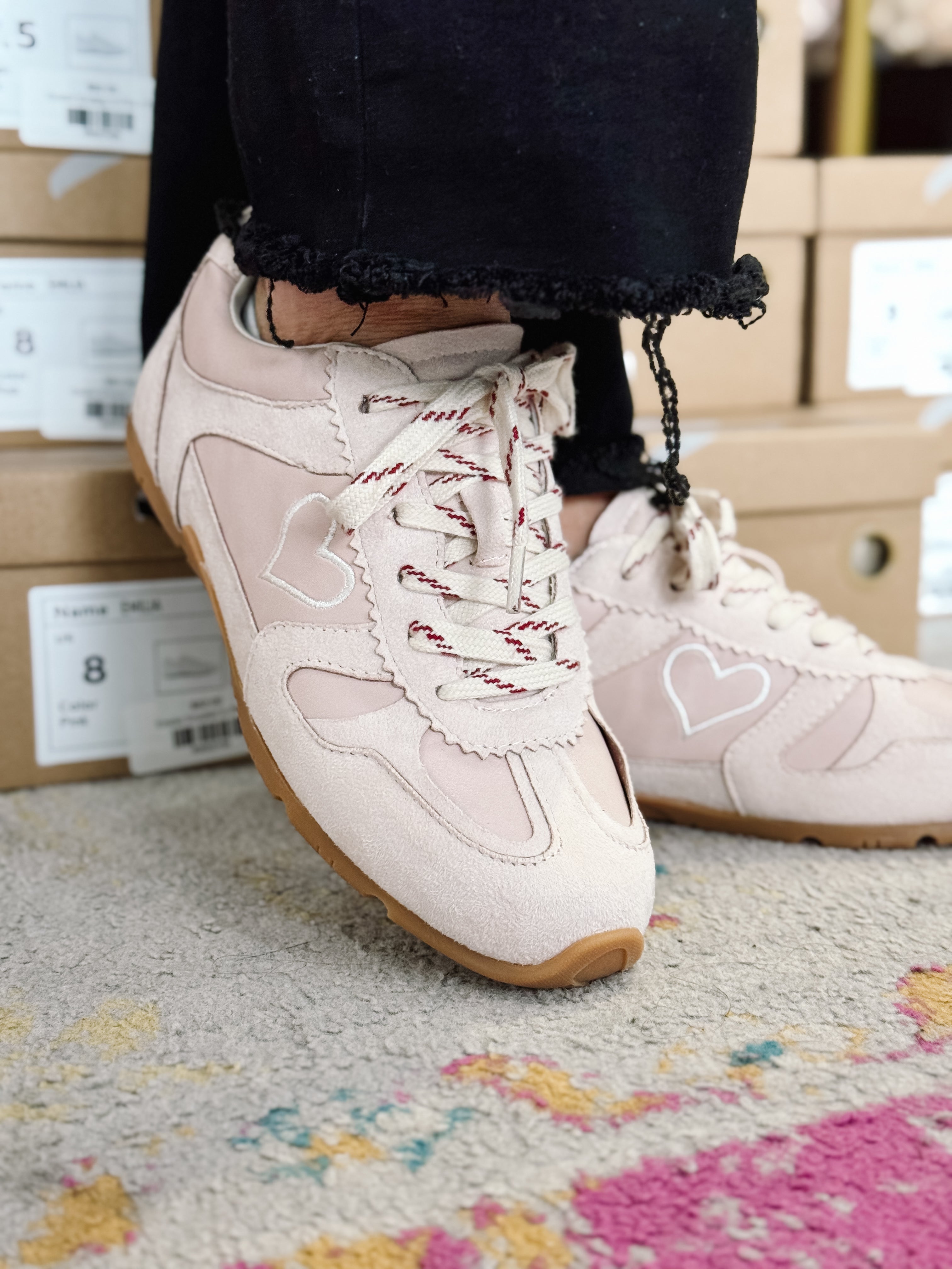 Emelia Sneaker in Pink