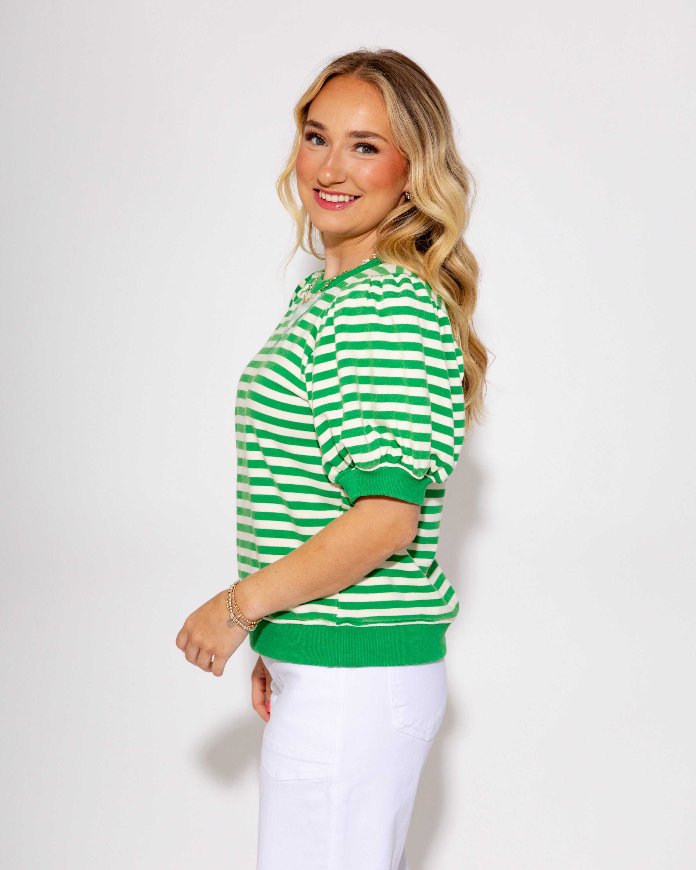 The Sideline Spirit Popover in Kelly Green