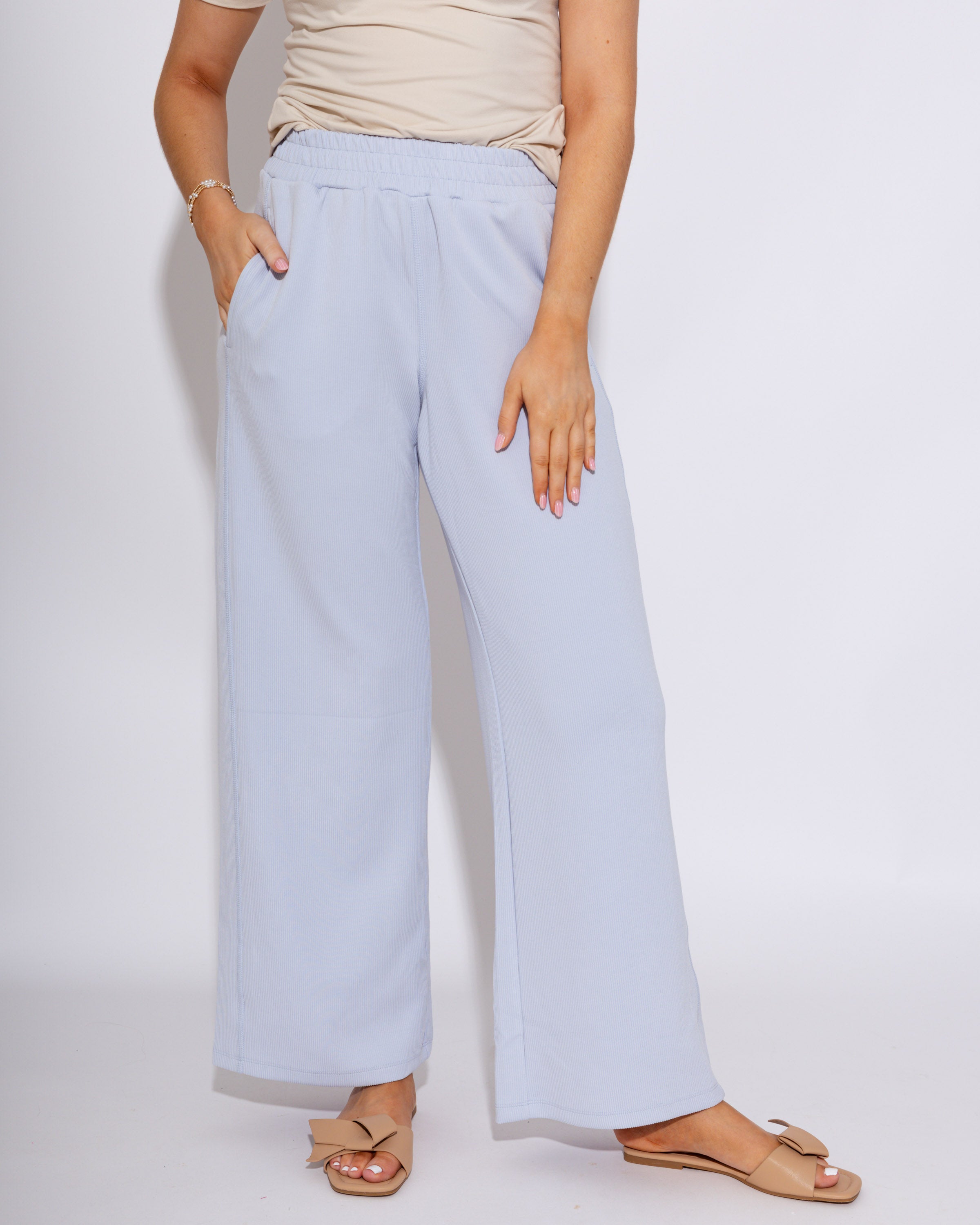 Luxe Wash Rib Wide-leg Pants in Blue