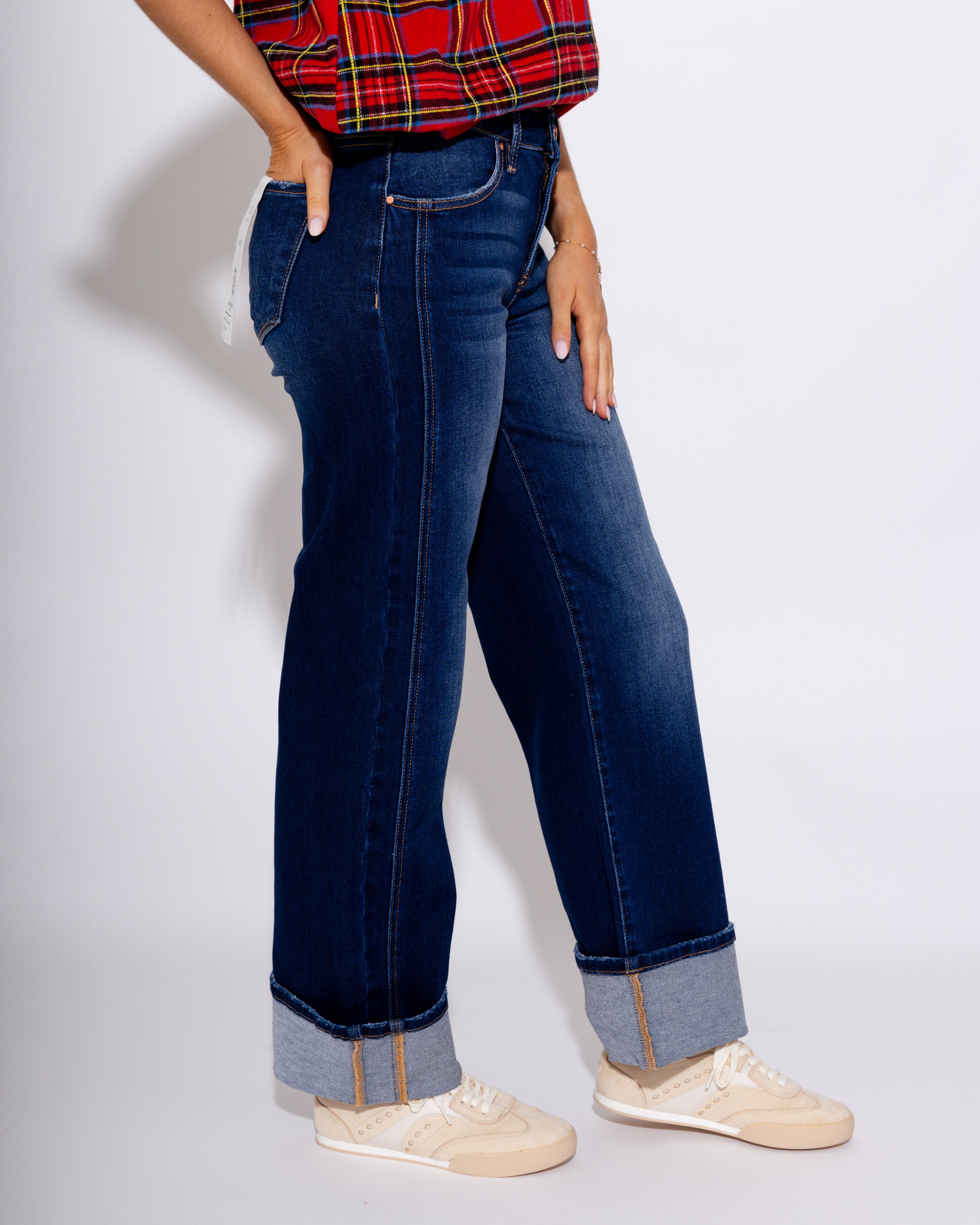 Mid Rise Cuffed Anke Straight Jeans