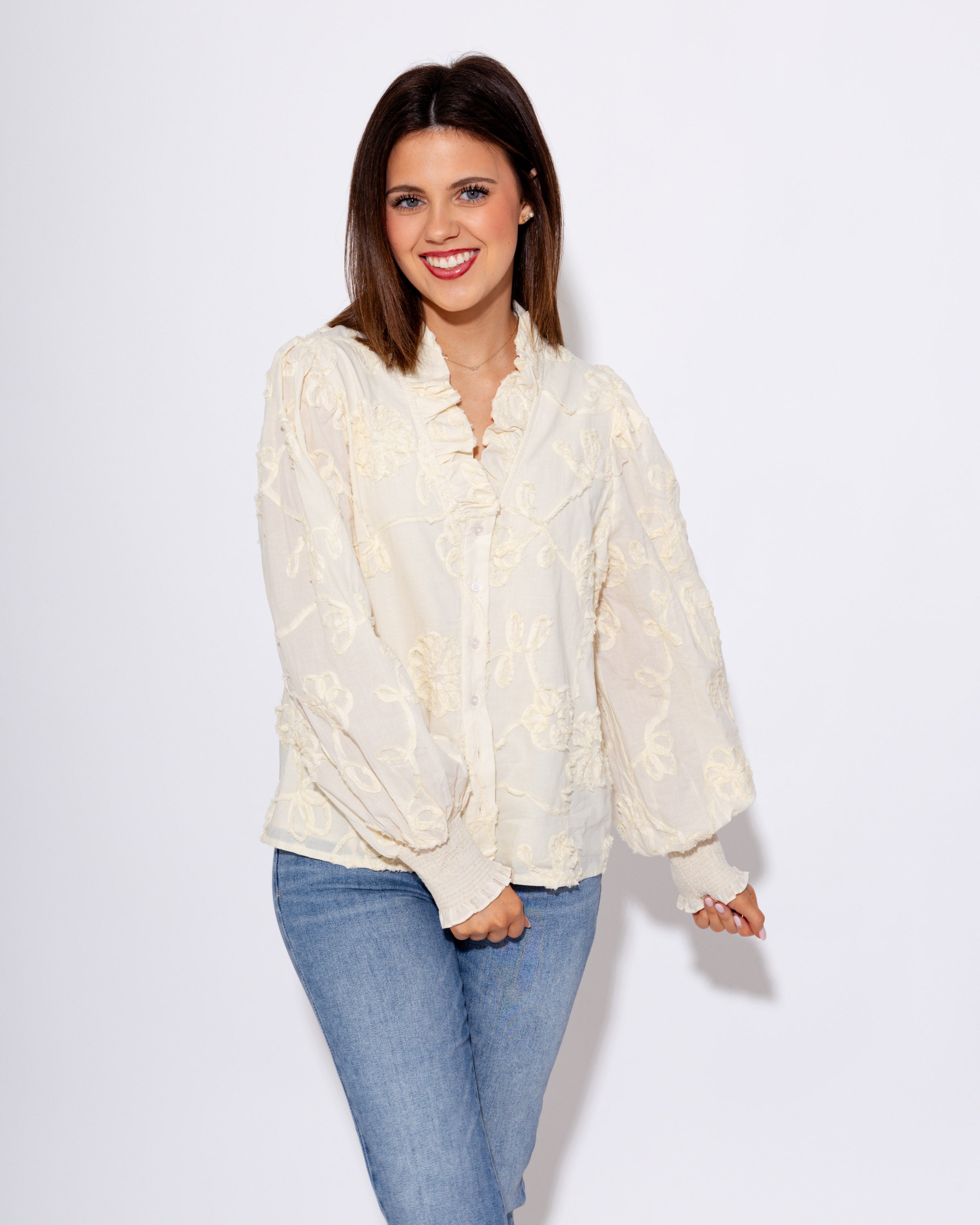 Floral Embroidered Puff Sleeve Top