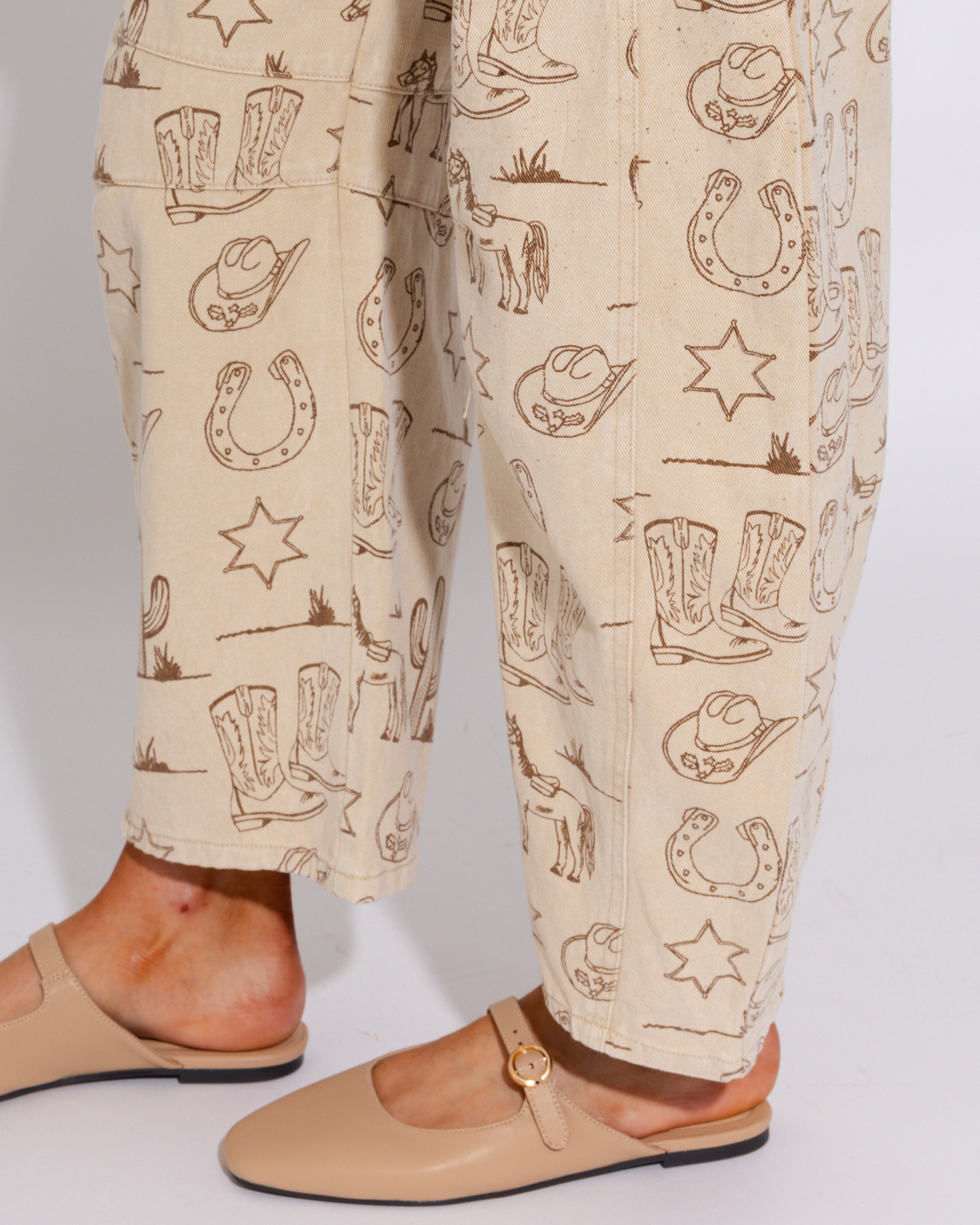 Vintage Wash Western Barrel Jeans