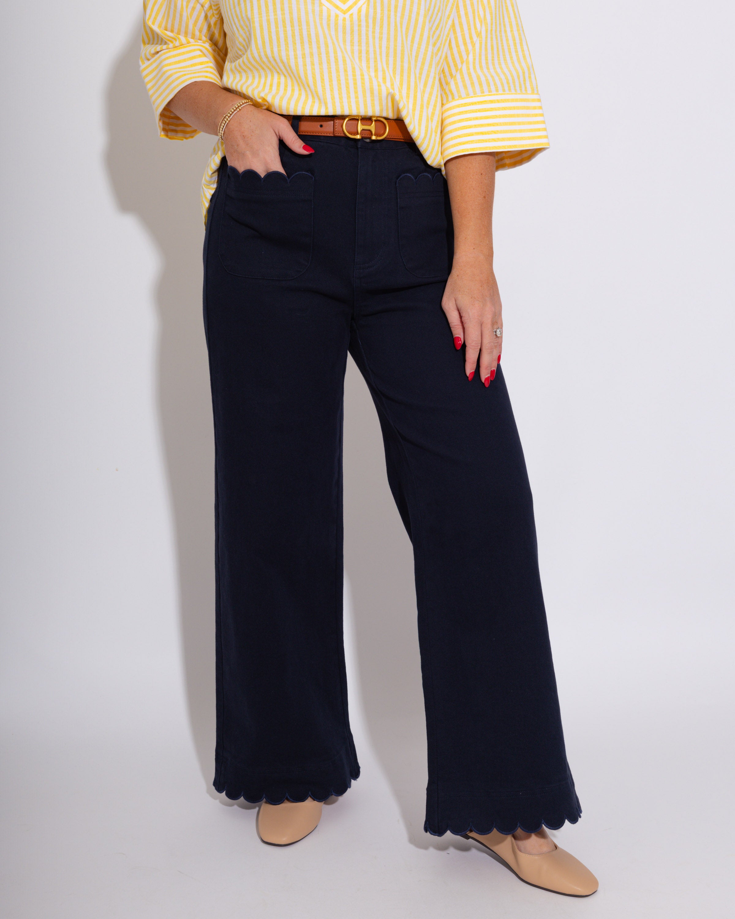 Scallop Trim Wide Leg Pants in Navy