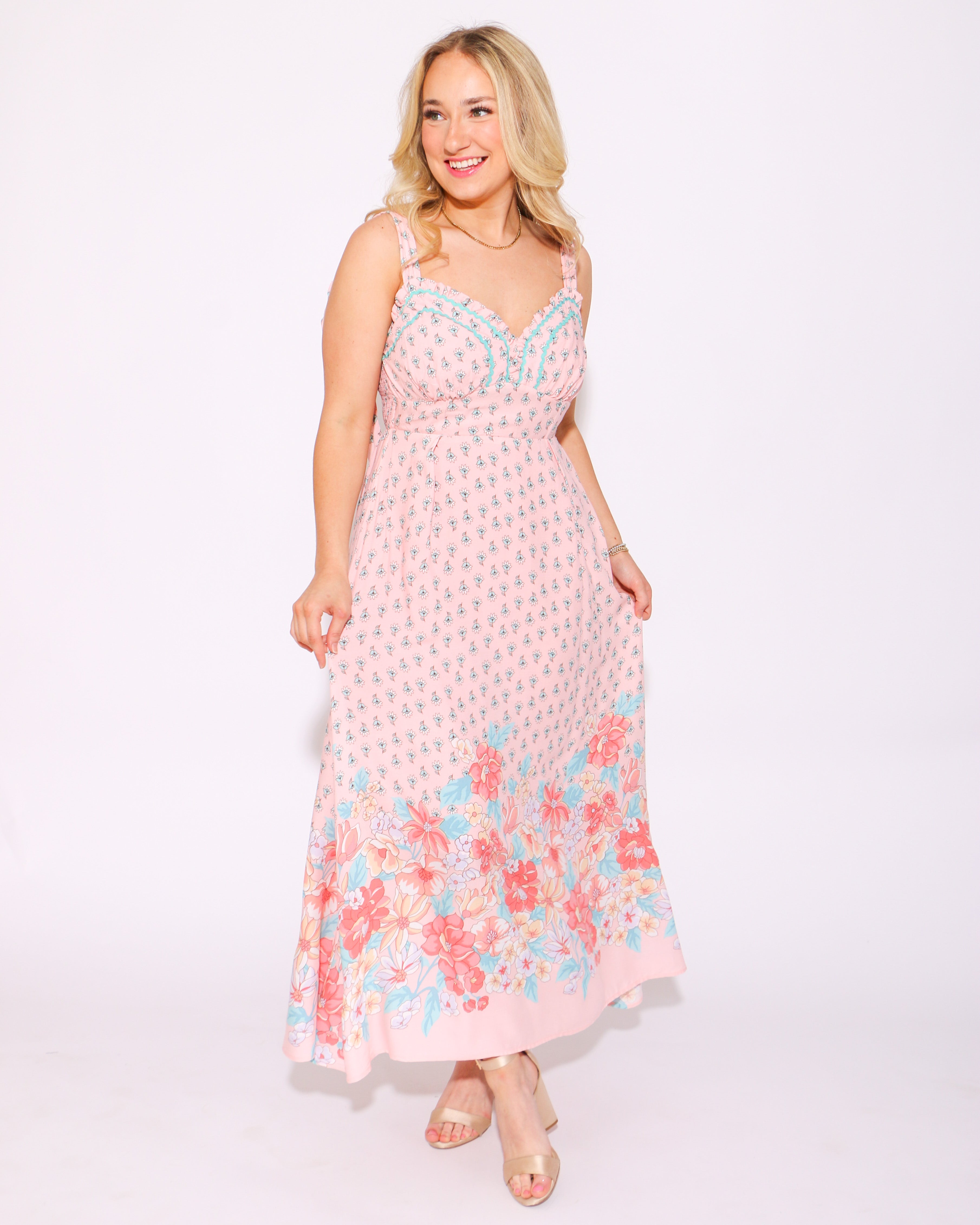 Trimmed in Floral Ric Rac Midi Dress