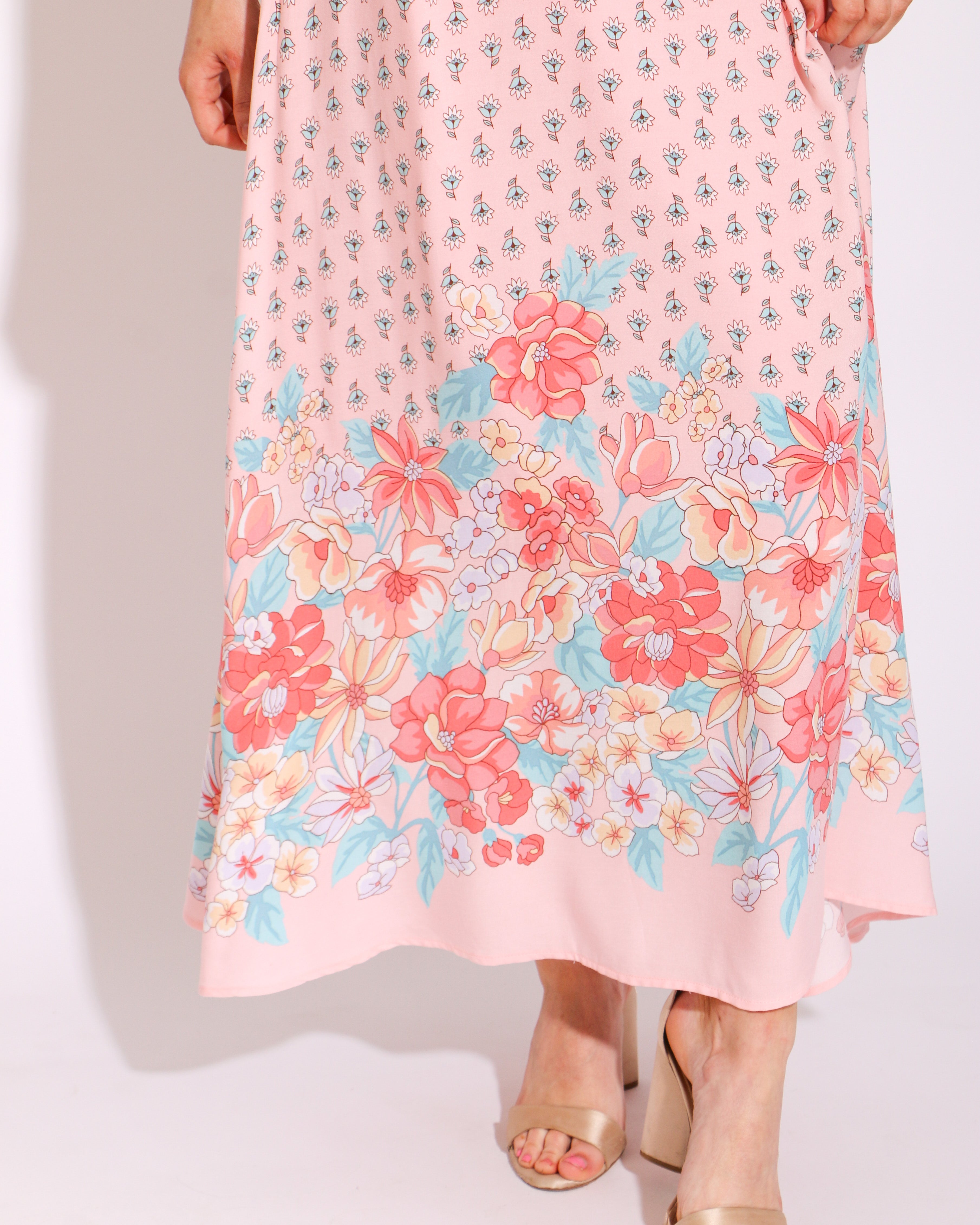 Trimmed in Floral Ric Rac Midi Dress