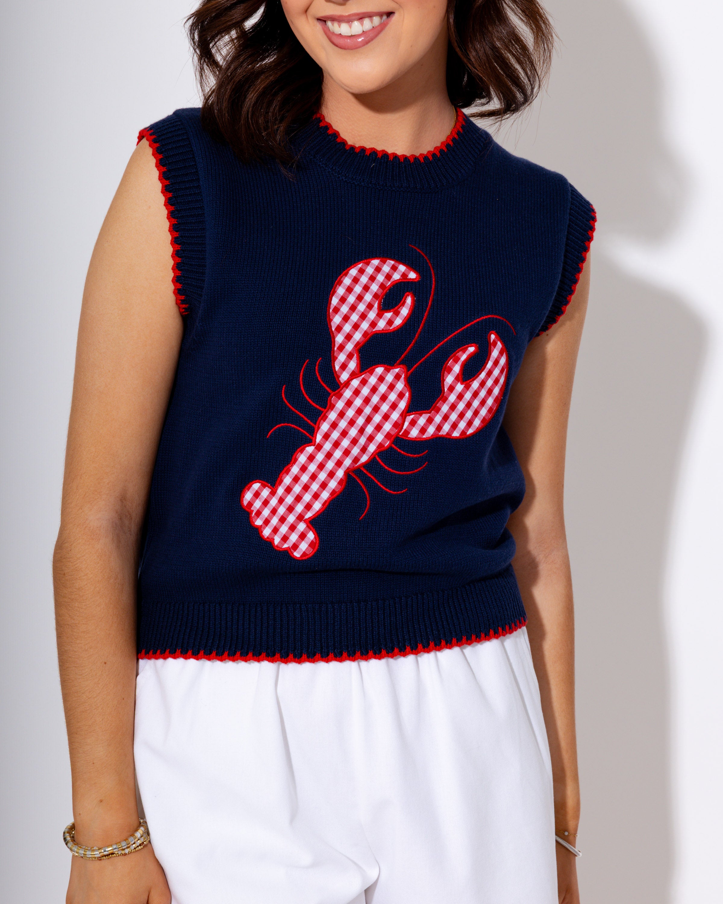 Crawfish Graphic Contrast Trim Top